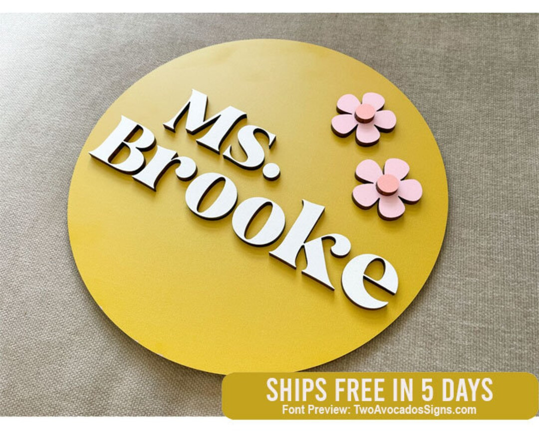 Teacher name sign, teacher appreciation gift, round teacher sign, door hanger, teacher door sign,... | Etsy (US)