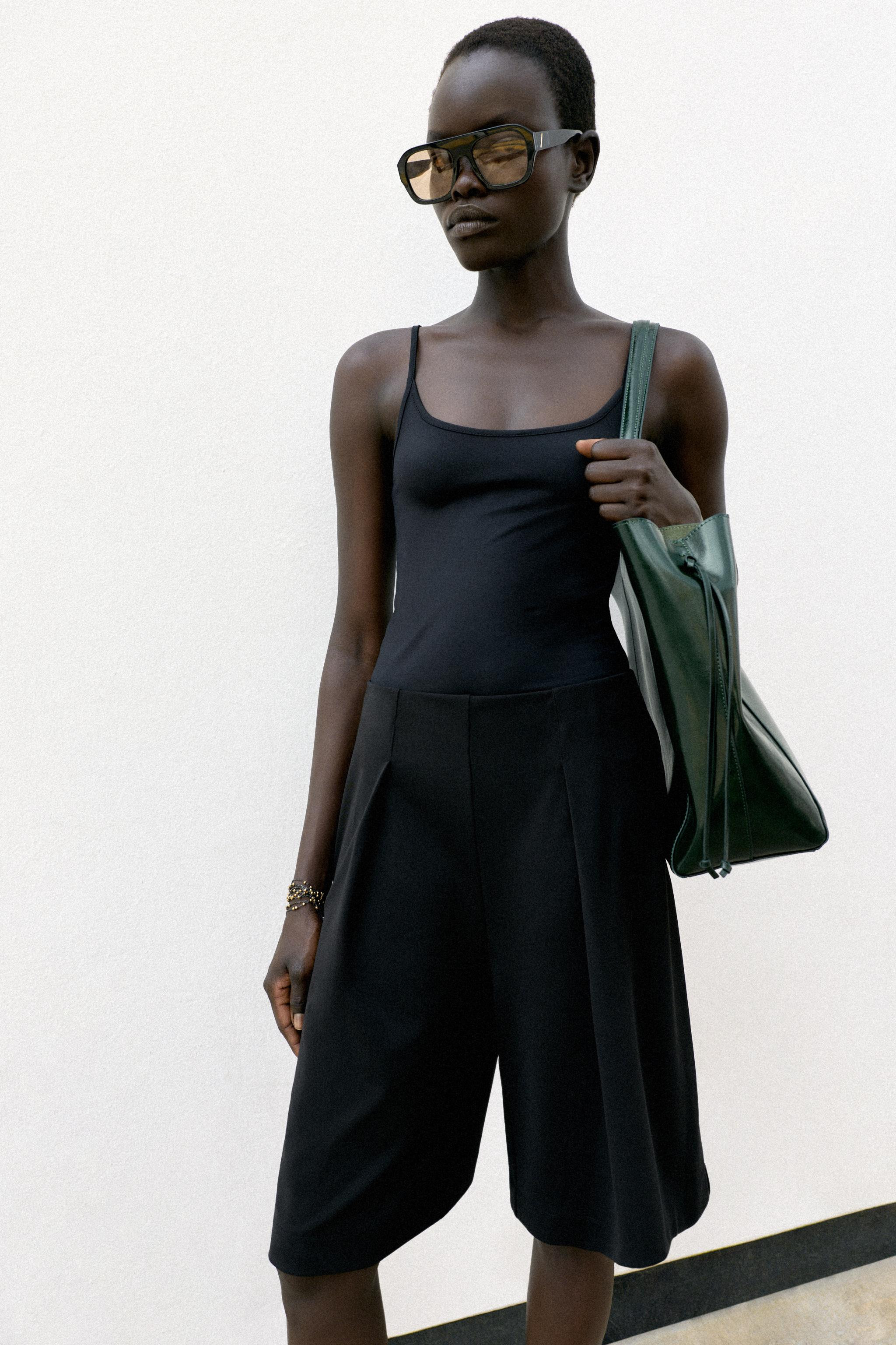 PLEATED BERMUDA SHORTS | Zara Canada