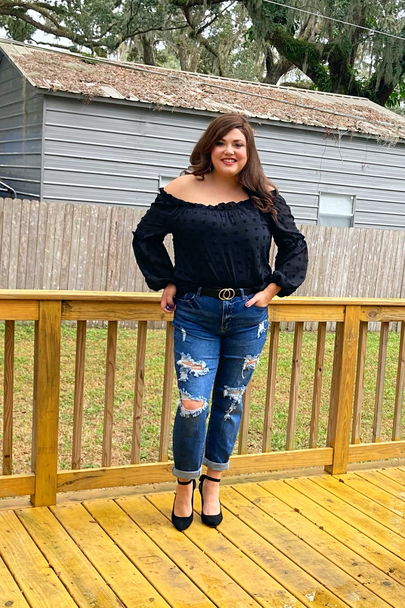 My favorite top for a casual date night 💕

Top ordered in a size (L) and jeans ordered in a size 11. 

#LTKparties #LTKfindsunder50 #LTKmidsize