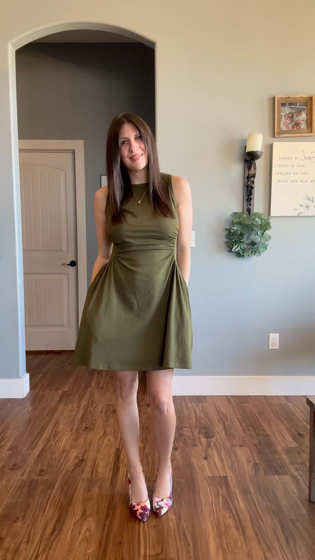 This dress is so flattering 🤩

Mini dress | spring dress | summer dress | dress with pockets | Amazon finds | Amazon fashion | outfit inspo 

#LTKStyleTip #LTKFindsUnder50 #LTKSeasonal