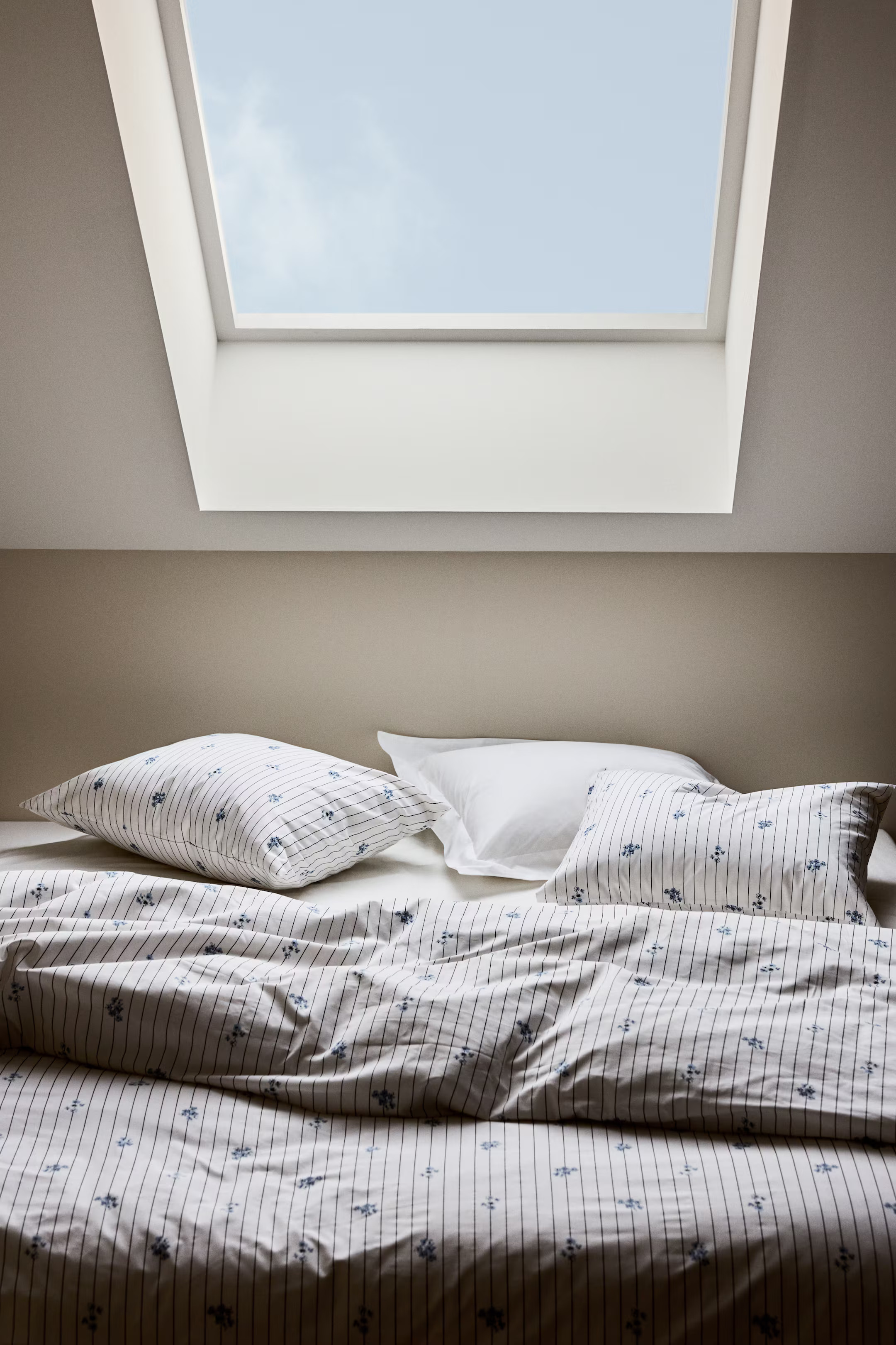 Cotton Percale King/Queen Duvet Cover Set | H&M (US + CA)