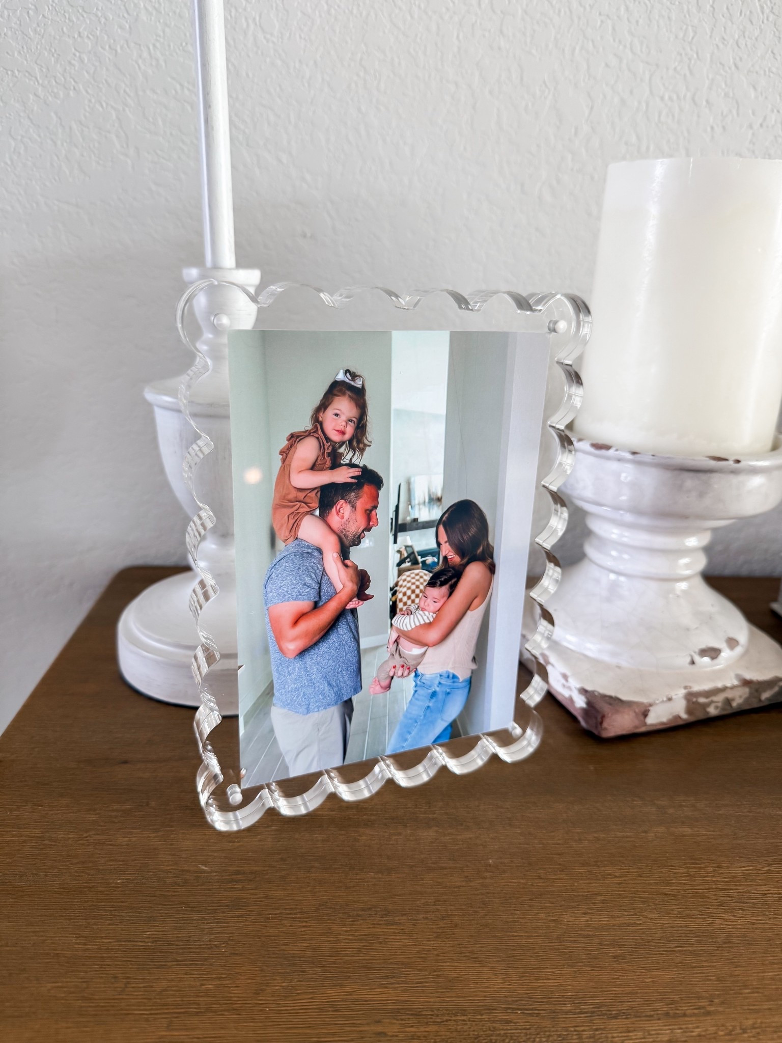 Love these gorgeous and affordable scallop edge acrylic picture frames! They come in a set of 3 in various sizes. #homedecor 

#LTKFindsUnder50 #LTKHome