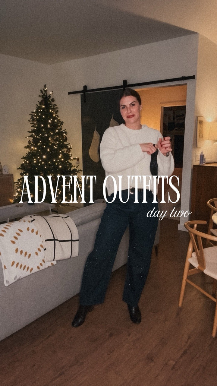 ADVENT OUTFITS DAY TWO ✨💃

Comment ‘shop’ for links

#midsizeholidaylooks #midsizeholidayoutfits #midsizeootd #midsizegals #holidayoutfit 

@thefryecompany @sezane @shopclarev @iliabeauty @commense.official @madewell