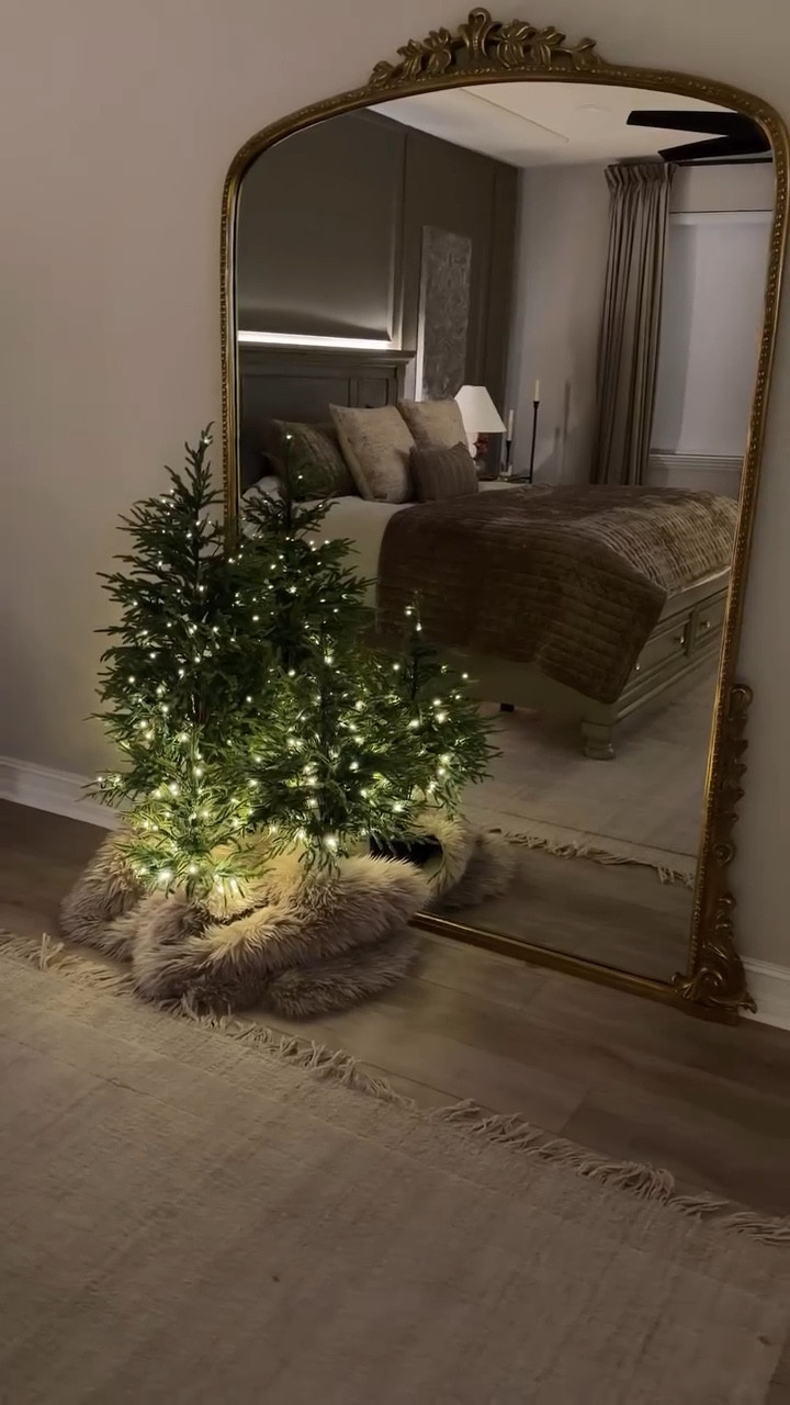 I cannot believe this set of 3 Norfolk pine trees are from Amazon✨ battery operated with twinkle light function✨

#LTKHome #LTKHoliday #LTKSeasonal