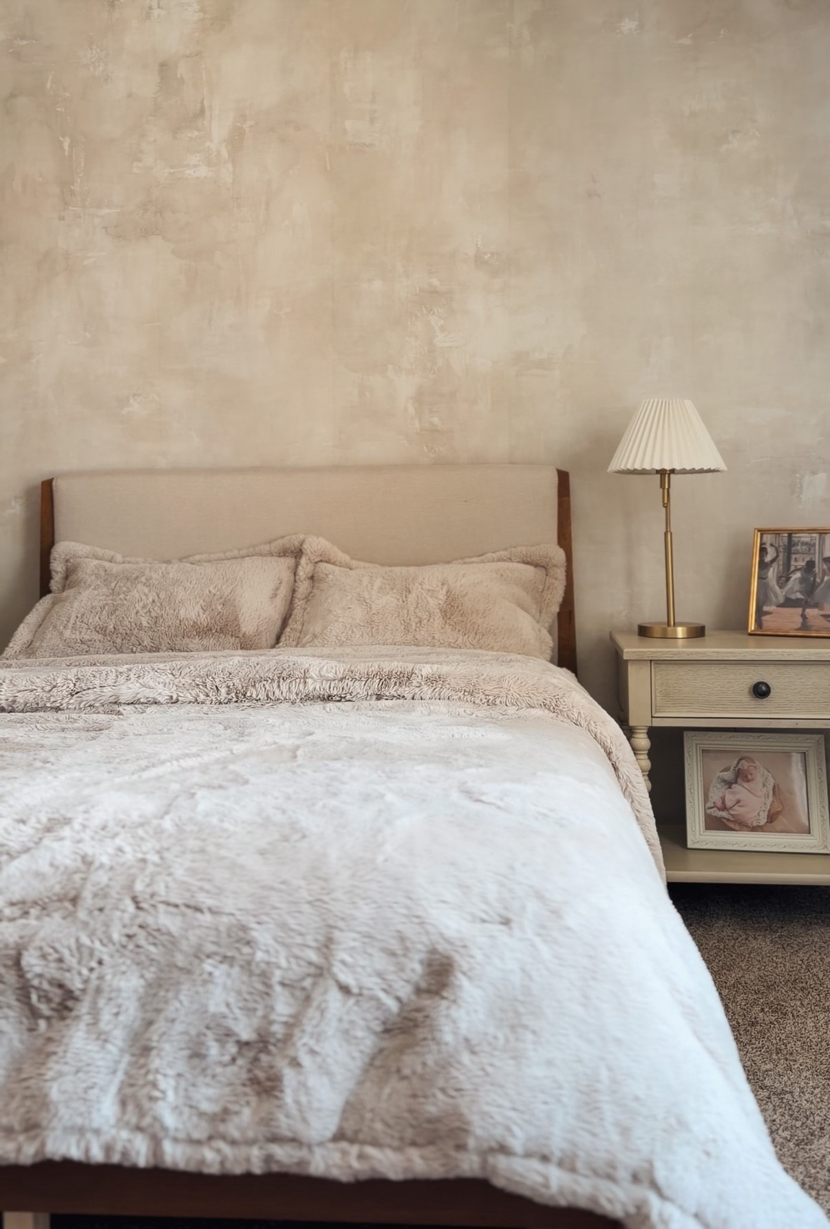 This bedding is a favorite around our house!! My kids are obsessed with how soft and cozy they are! 

#LTKHome #LTKSaleAlert