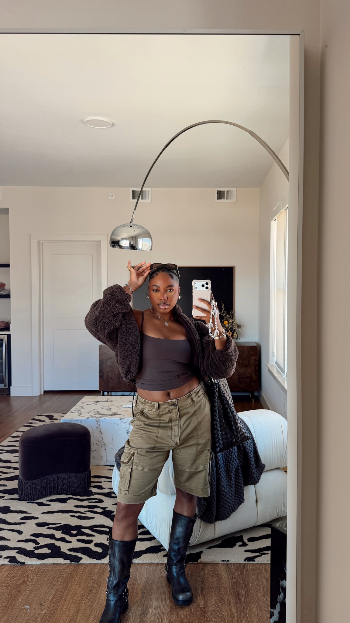 chill fit headed to the cafe today 💓


#LTKgrwm #LTKootd #LTKdayinmylife