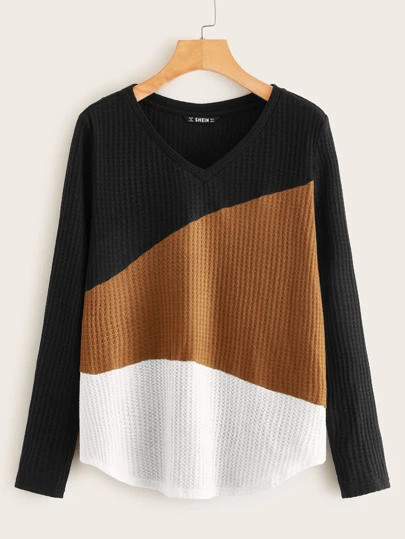 SHEIN V-neck Curved Hem Cut-and-sew Textured Top | SHEIN