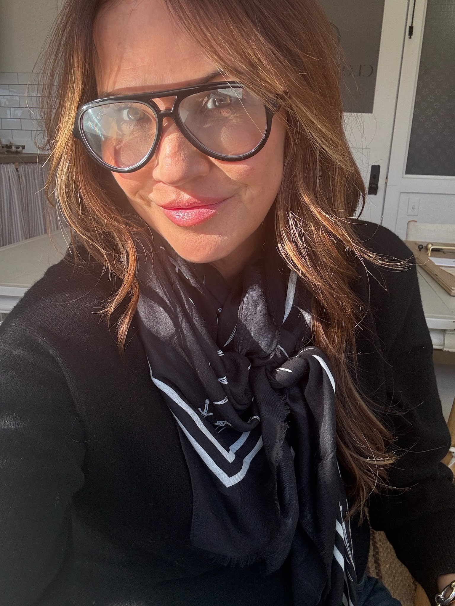 Silk scarves have been my new favorite accessory- better than my necklaces sometimes!! It’s a soft look and there’s so many good patterns/styles. I love this one with daggers!

#LTKBeauty #LTKStyleTip #LTKHome