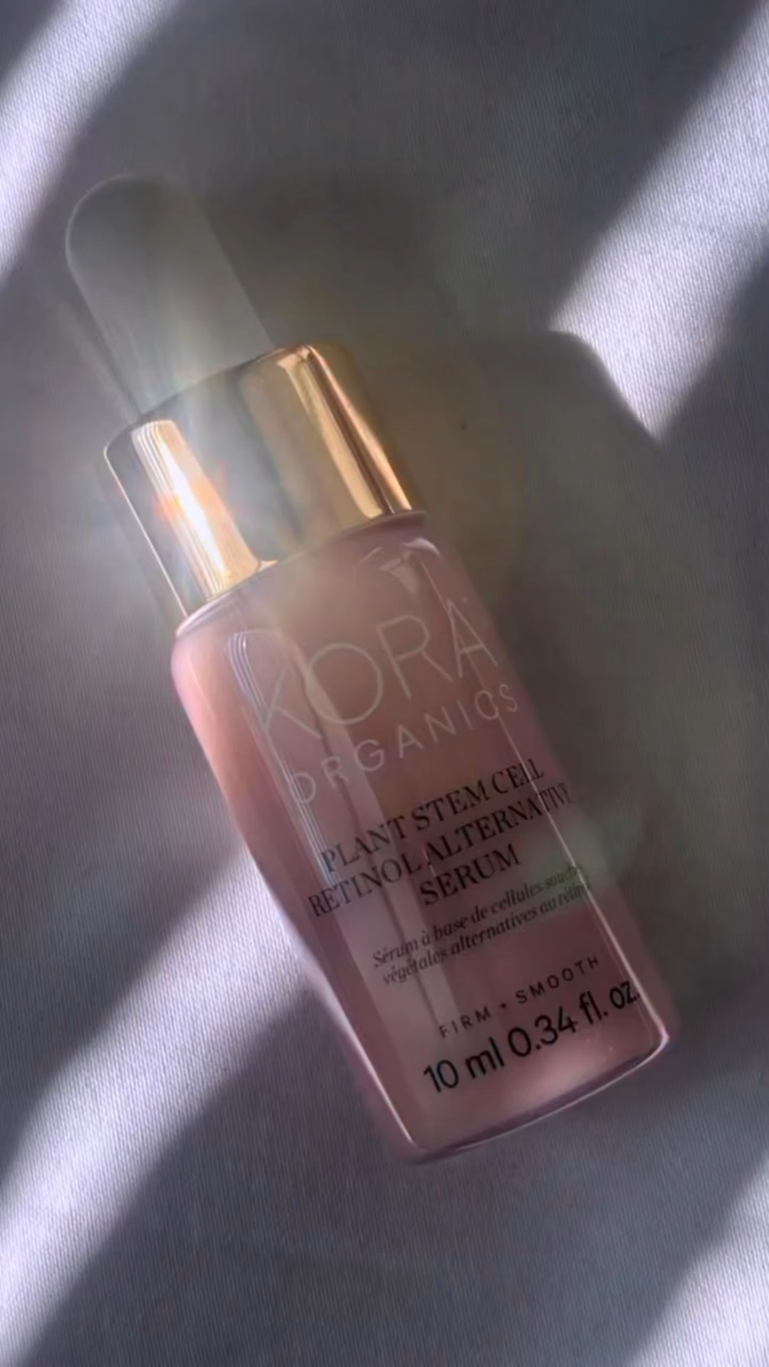 I was happy to have gotten to try this serum from an @influenster claim.  I like @koraorganics and have used there products before. This was only a small bottle so I can’t say if this has any long term benefits. It did get absorbed quickly and left my skin smooth. However there was a little bit of stinging in my face after applying this serum.  Have you used this for over 30 days and have gotten results?

@mirandakerr #complimentary #cleanbeauty #certifiedorganic