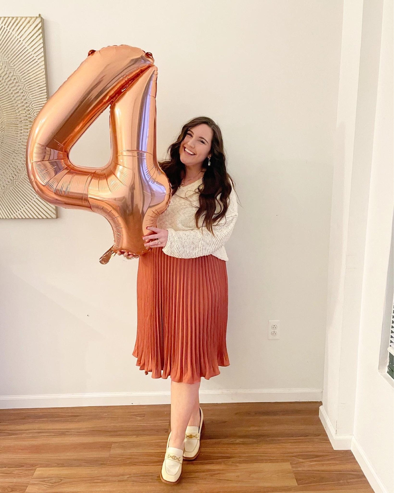 Bought this skirt in an XL and it was a perfect fit! Shoes are true to size. 

#LTKbeauty #LTKunder100 #LTKstyletip