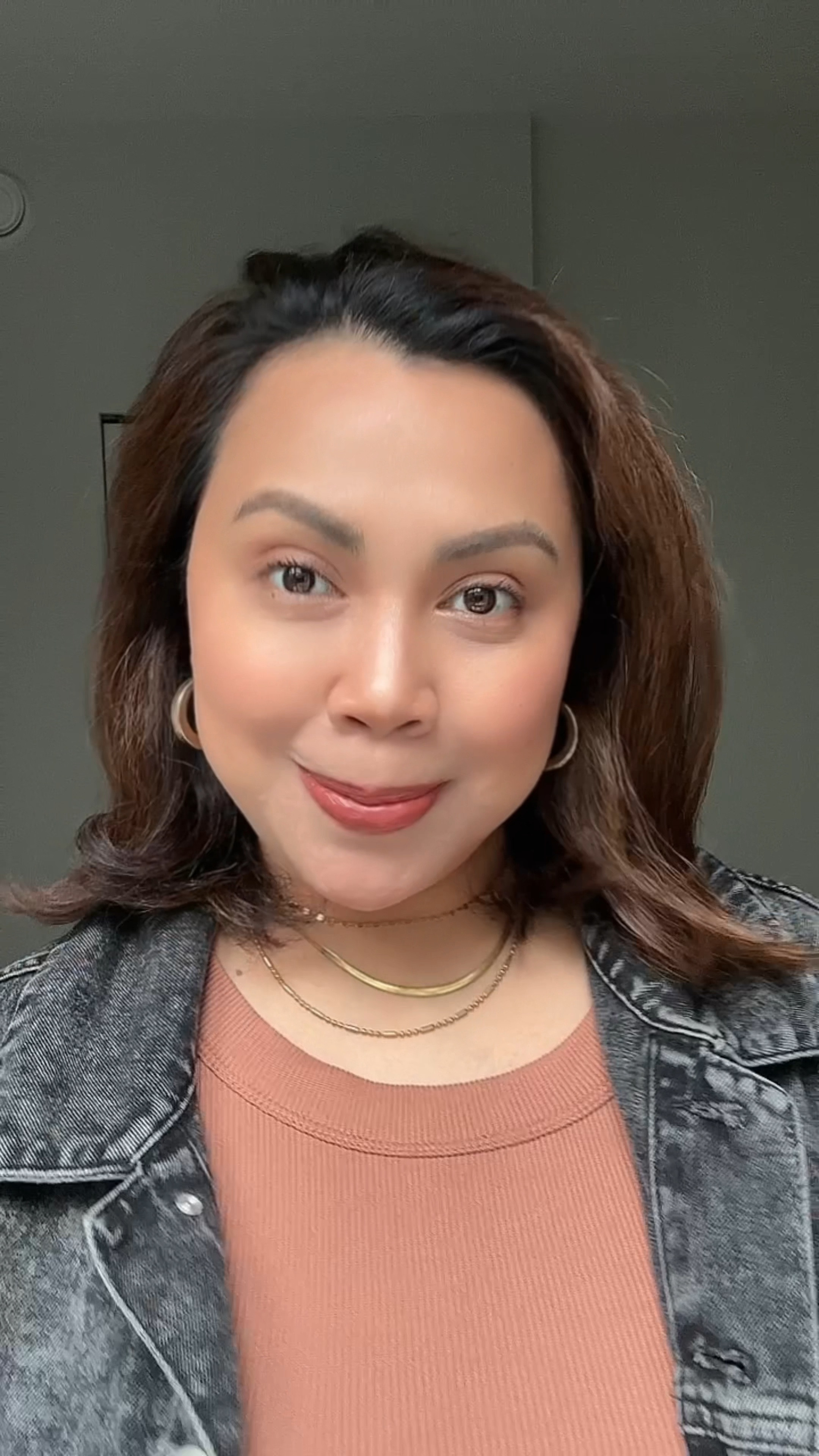 Revealing my secret weapons! 💄✨ Here’s a reverse ‘Get Ready With Me’ video, using the best makeup products in my makeup kit today. 

#BestMakeupProducts #BeautyEssentials #ugc #ugccreator #ugccontentcreator #ugccanada #rheicommends #quobeauty

#LTKxSephora #LTKbeauty #LTKVideo