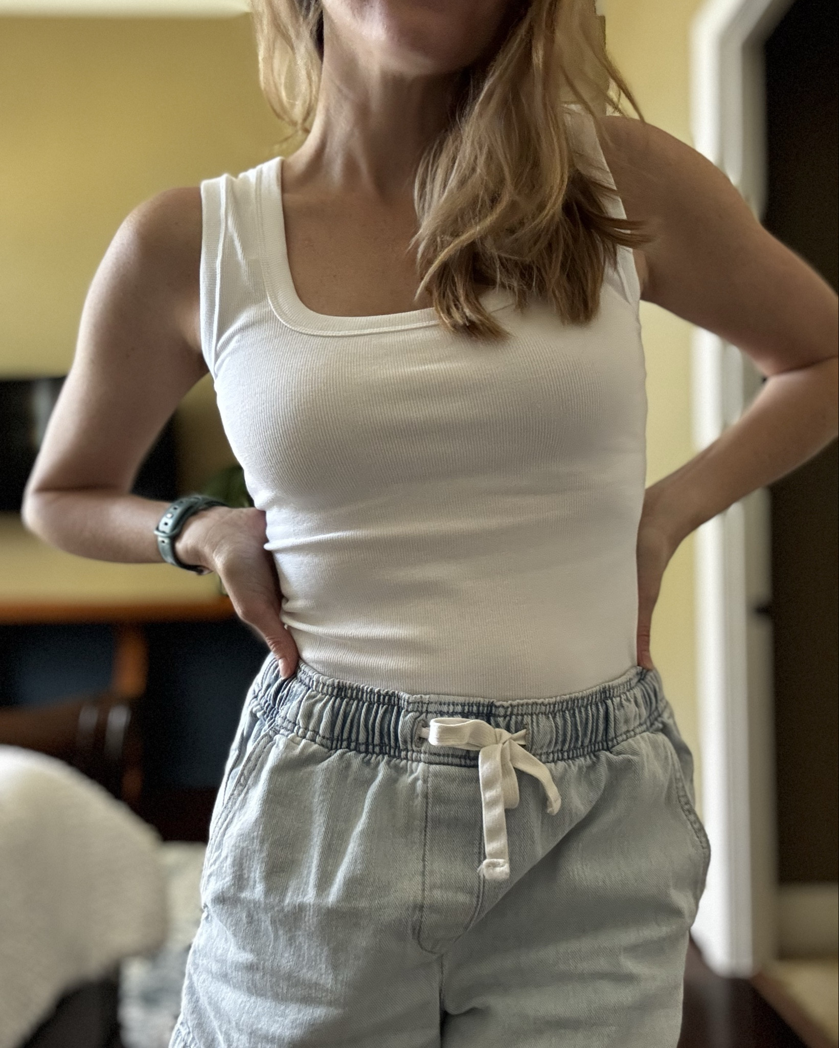 Great quality top from Amazon! Under $15 with the coupon right now. Comes in 11 colors. I’m in a small.