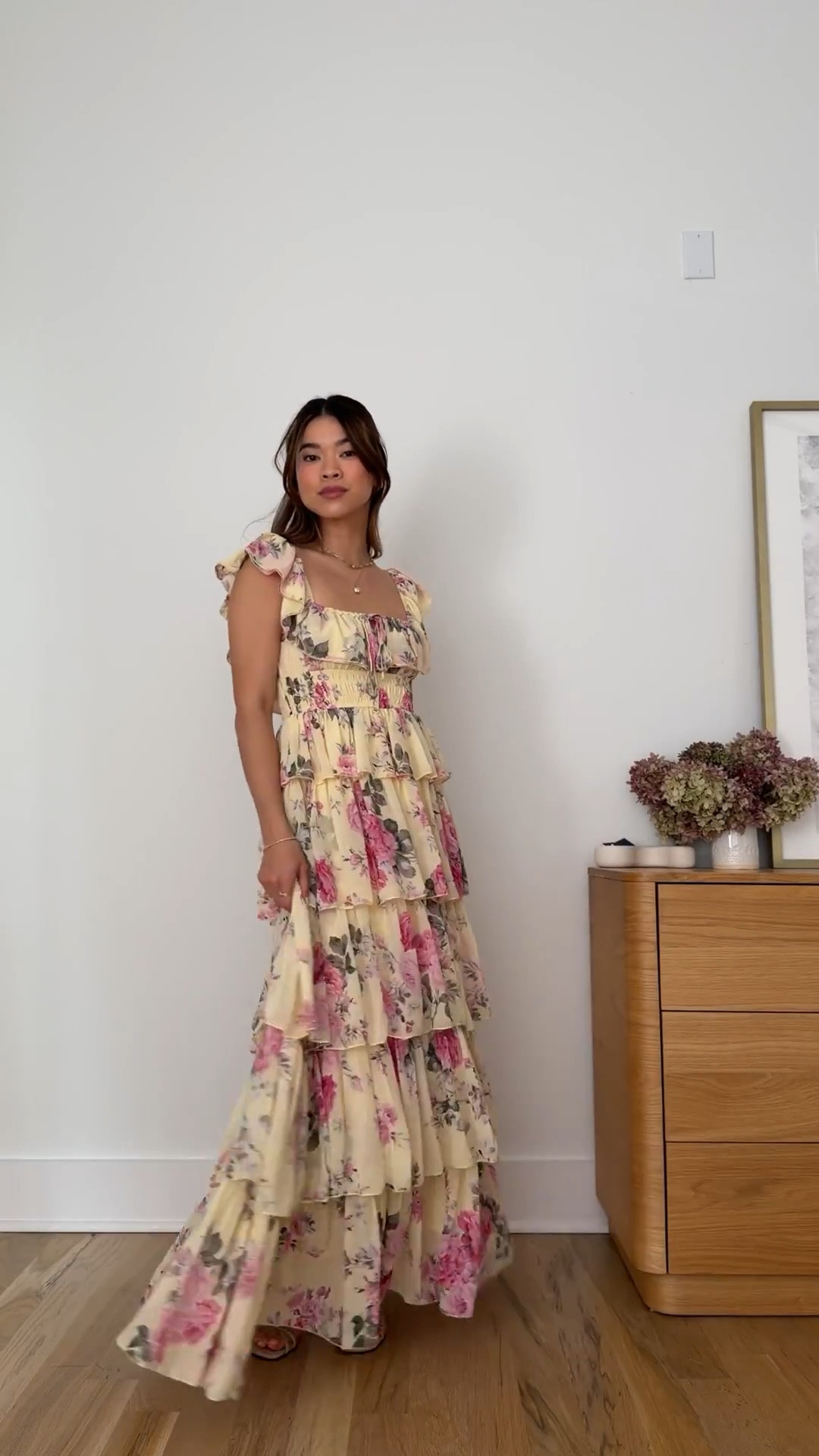 Wearing size XXS in the dress!

petite fashion, get dressed with me, outfit inspiration, ootd, nashville outfit, Nashville influencer, petite style, vacation style, formal outfit, mom style, petite dress, spring outfits, spring outfit info, spring outfit idea, spring shoes, heels, spring heels, wedding guest heels, wedding guest dress, spring dress, spring maxi dress, floral spring dress, wedding guest spring dress,  

 

#LTKSeasonal #LTKPetite #LTKWedding