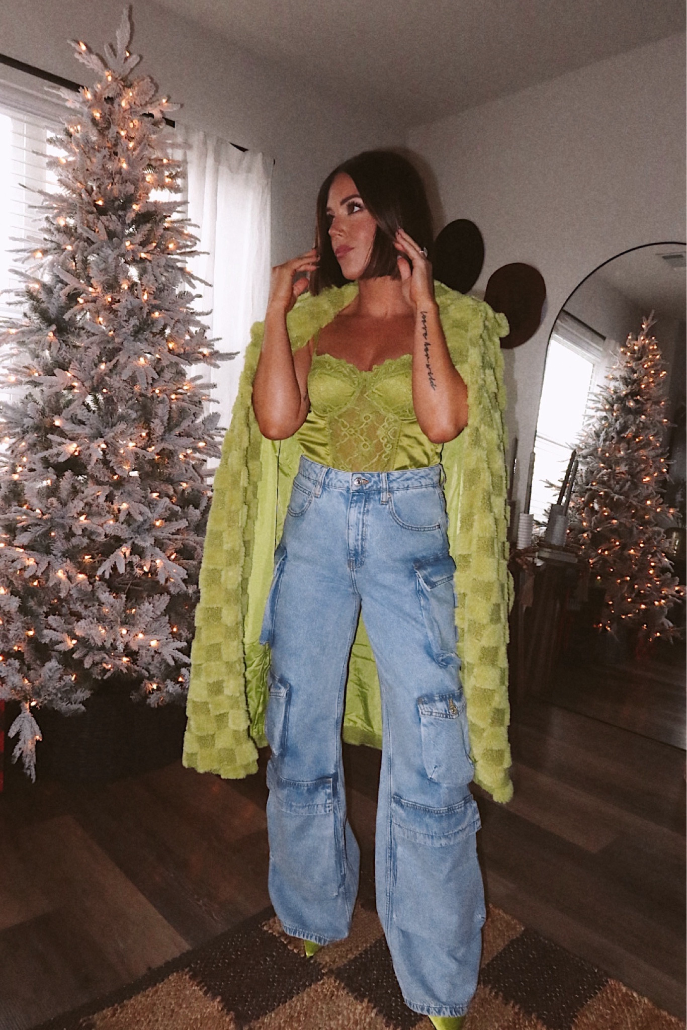 A Chartreuse Moment 🍐🍐

#LTKfindsunder100 #LTKfindsunder50 #LTKshoecrush