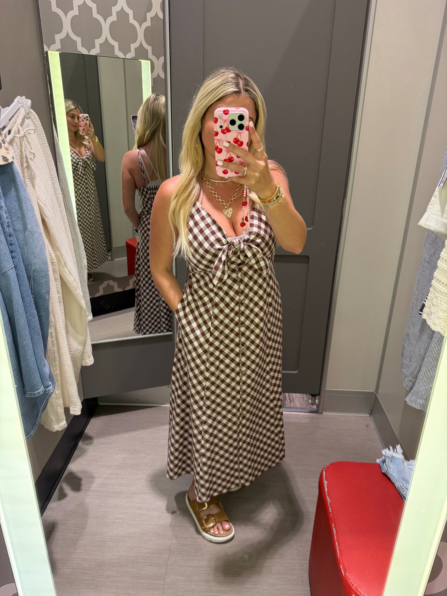 Dress 30% off
Small
Vacation, date night, spring outfit
Spring dress
Resort 

#LTKootd #LTKSaleAlert