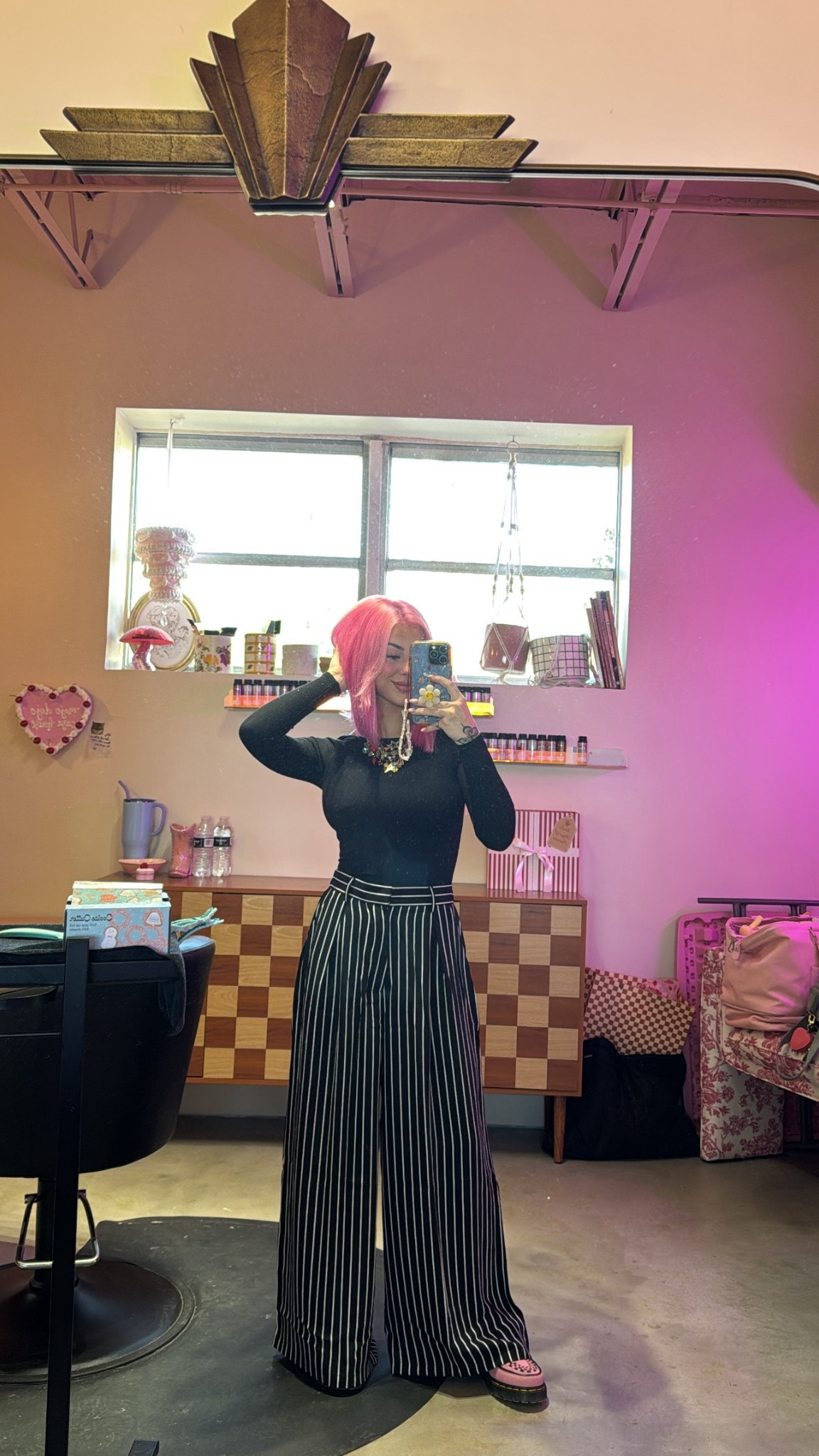 studio fit :)
Amazon Trousers; I’m wearing XS SMALL LENGTH (no hemming needed :)