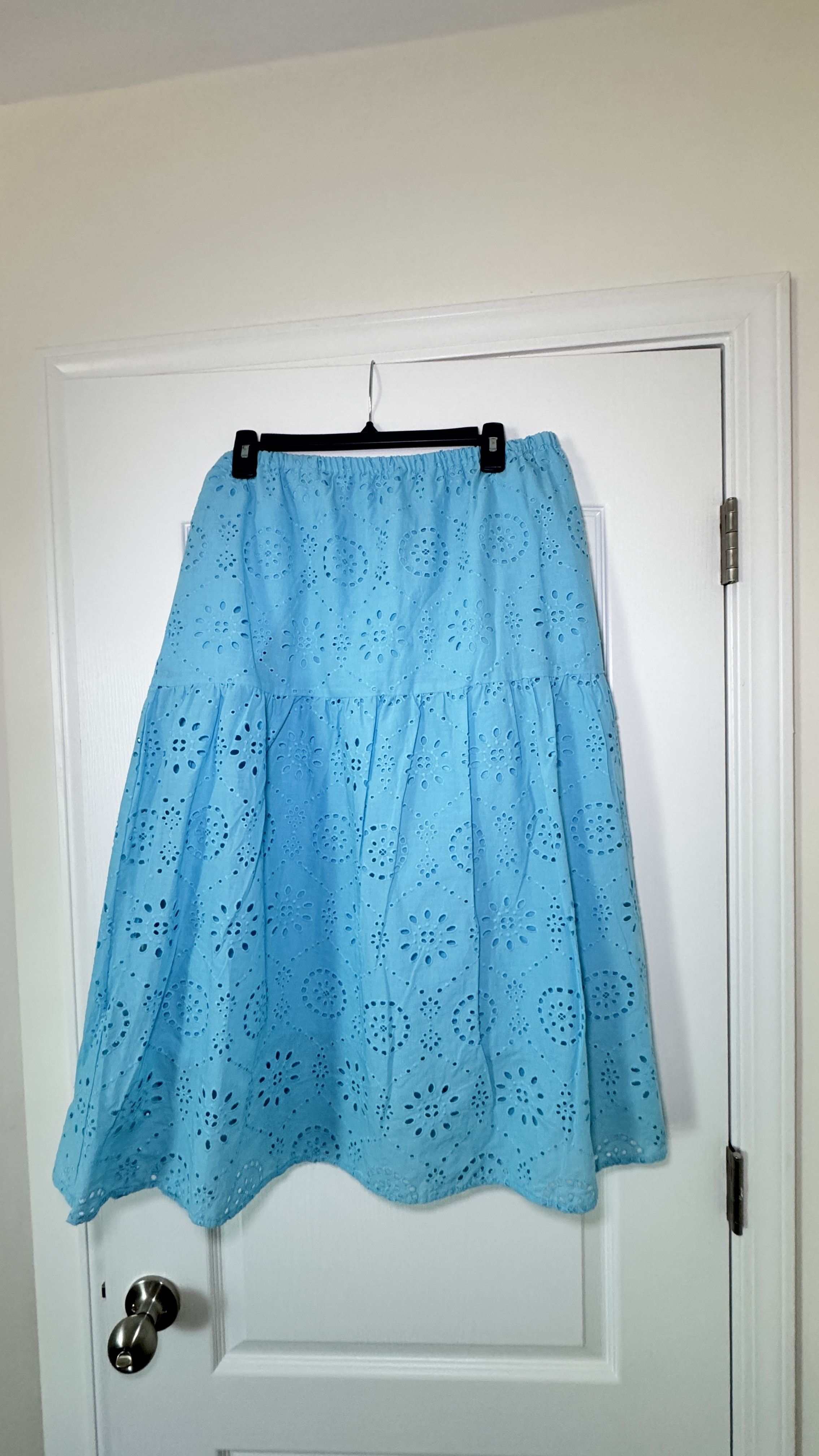 This is a perfect summer skirt! It's a good length, has a pretty eyelet pattern, and has pockets!
#summeroutfit #targetfind @Target

#LTKSeasonal #LTKOver40 #LTKTall