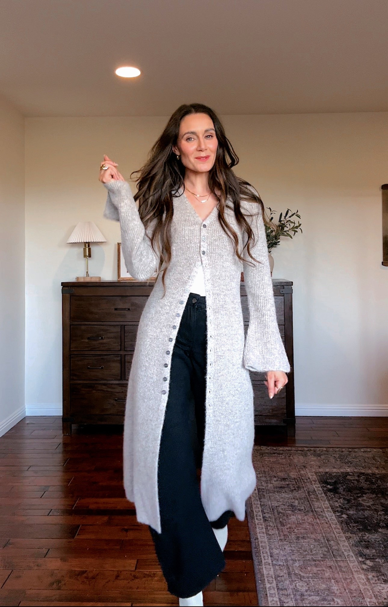 OOTD! From my “here’s what you’re going to wear tomorrow” series episode 3!
Jeans- 2 (discount- TEACHES15)
Top- XS
cardigan- small
Boots- 7.5 (normal boot size)

#LTKootd #LTKWorkwear #LTKTall