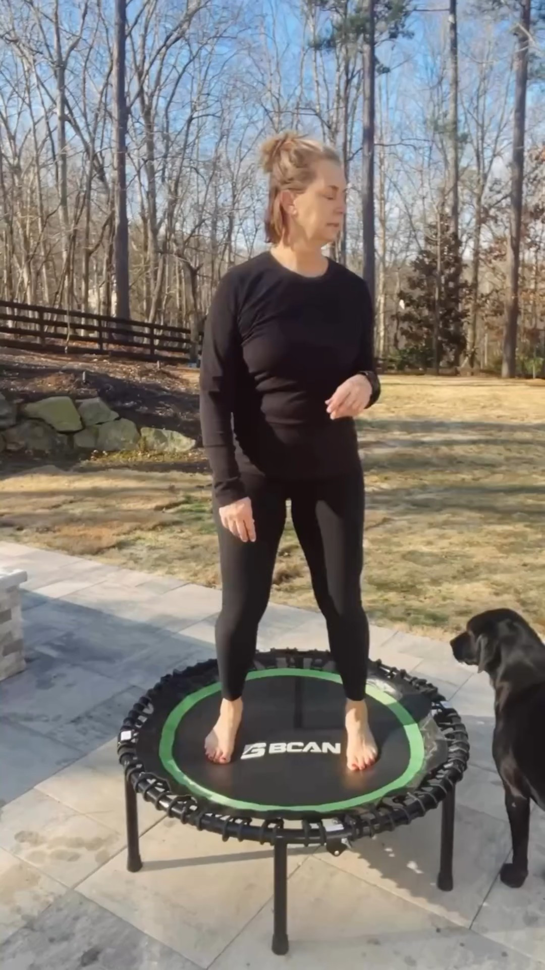 Sharing 3 things I’m loving after just a few rebounder workouts. 
BALANCE • BACK STRENGTH • CARDIO • FUN
Comment PIXIE for a link to my rebounder. 
- Jill

#ovrr50fitness #lookgoodinjeans #jeansworkout #over50jeans