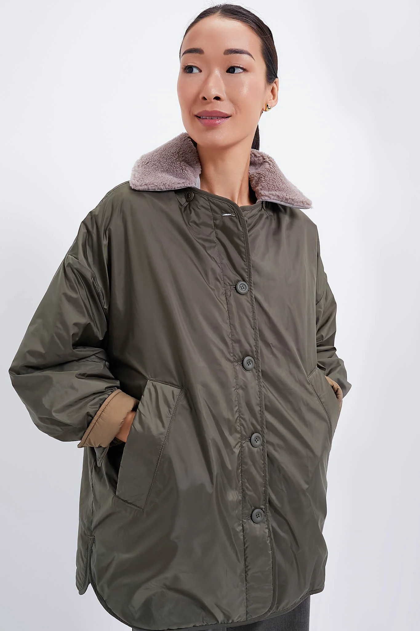 Reversible Kaki Drava Jacket | Tuckernuck (US)