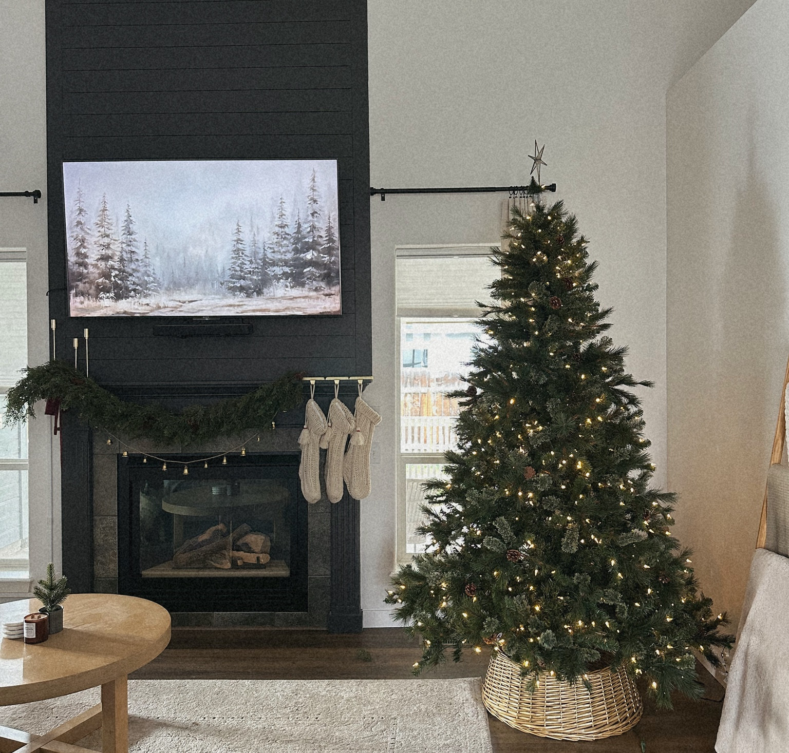 Cozy holiday decor 

#LTKSeasonal #LTKHoliday #LTKCyberWeek