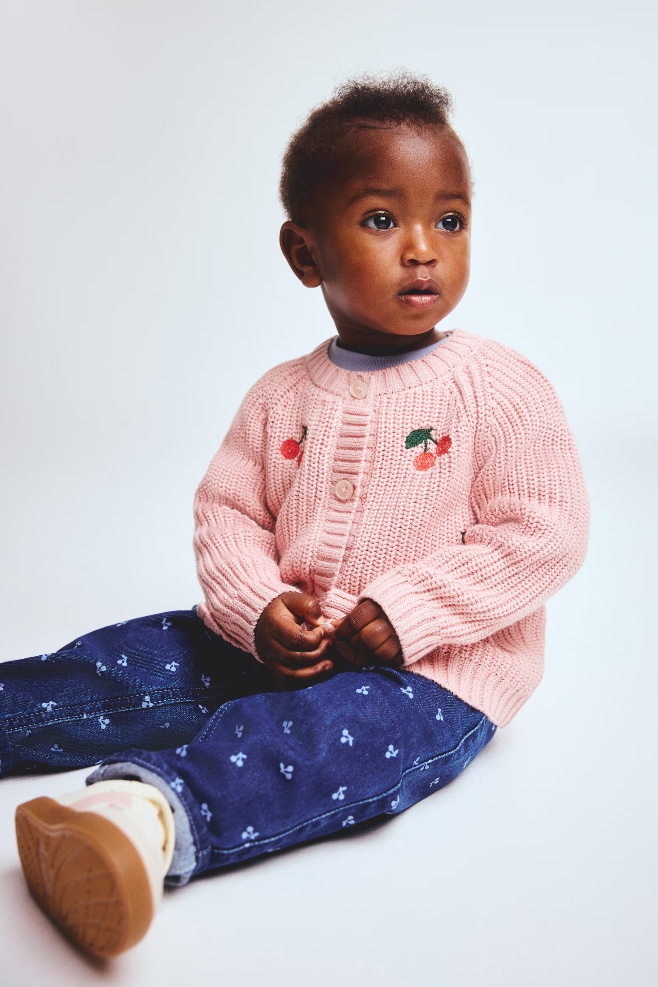 Cardigan with Embroidered Details | H&M (US + CA)