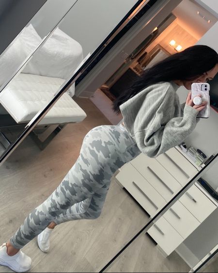 Grey Camo! 
Mine are old so I have found some similar and linked below 🤩❤️
#grey 
#under40
#fall
#cheapleggings
#KYODAN
#camoleggings
#workout
#athleticwear
#casualcute

#LTKtravel #LTKfit #LTKSeasonal