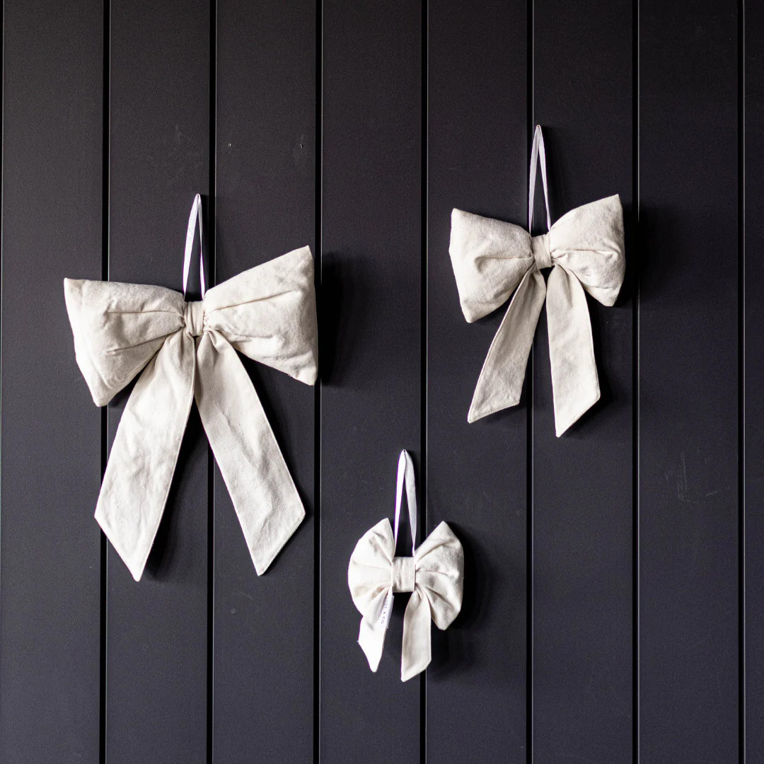 White Canvas Bows | By Luxe B Co. | luxe bCO