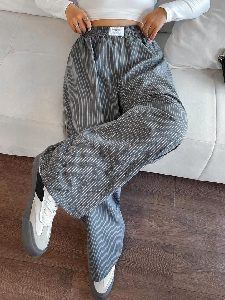 SHEIN EZwear Plus Size Women Gray Woven Letter & Striped Loose Wide-Leg Pants | SHEIN