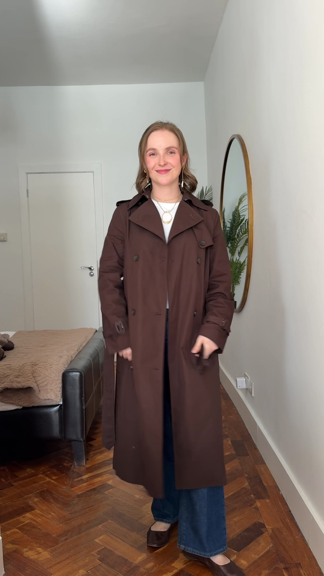 Brown trench 15% off + stackable 15% w/ AFKATHLEEN 
Wearing xs


#LTKPetite #LTKSaleAlert #LTKootd