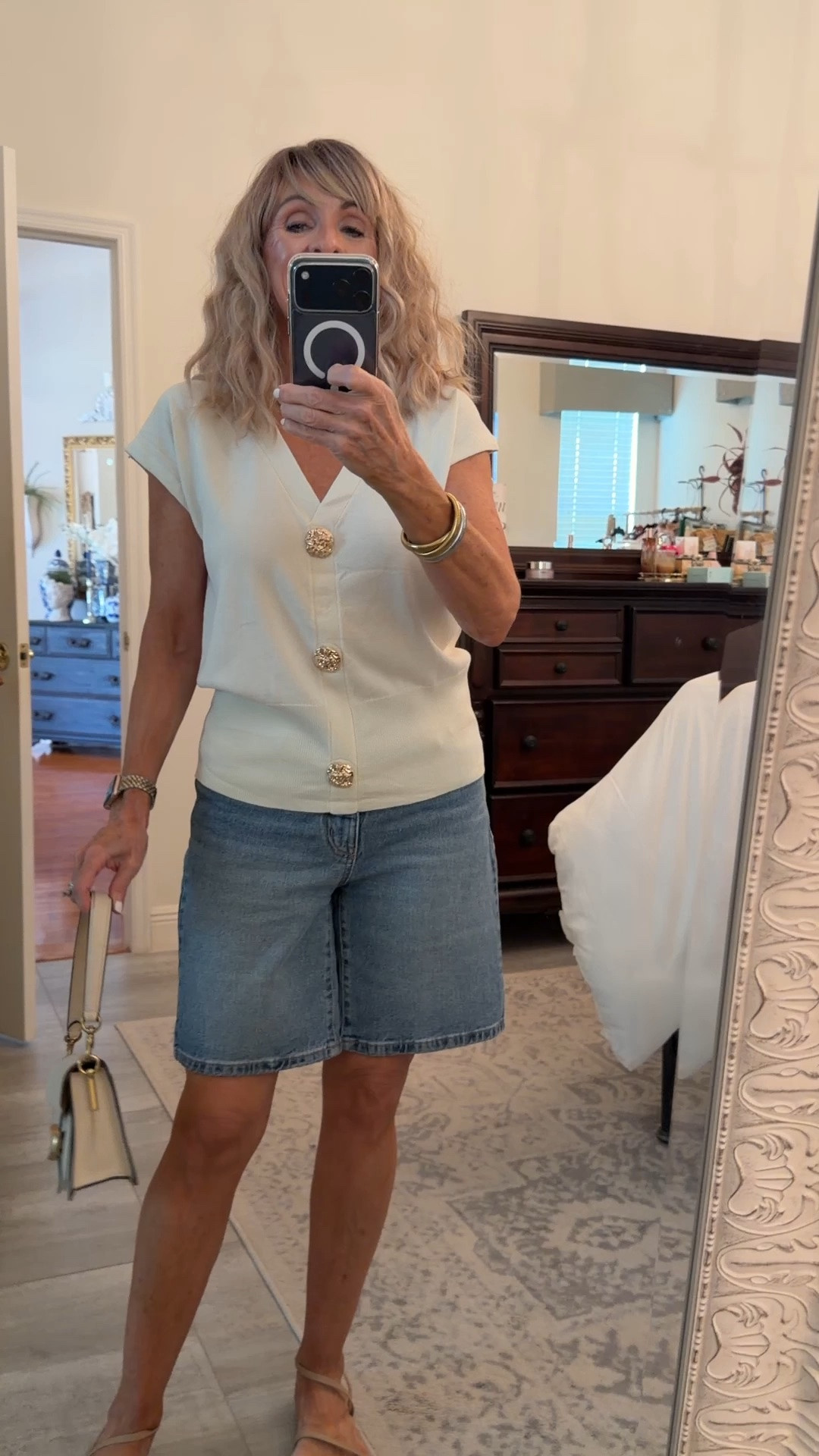 Who says Bermuda shorts can’t look chic?
Prime Day sale

#LTKOver40 #LTKSaleAlert #LTKootd