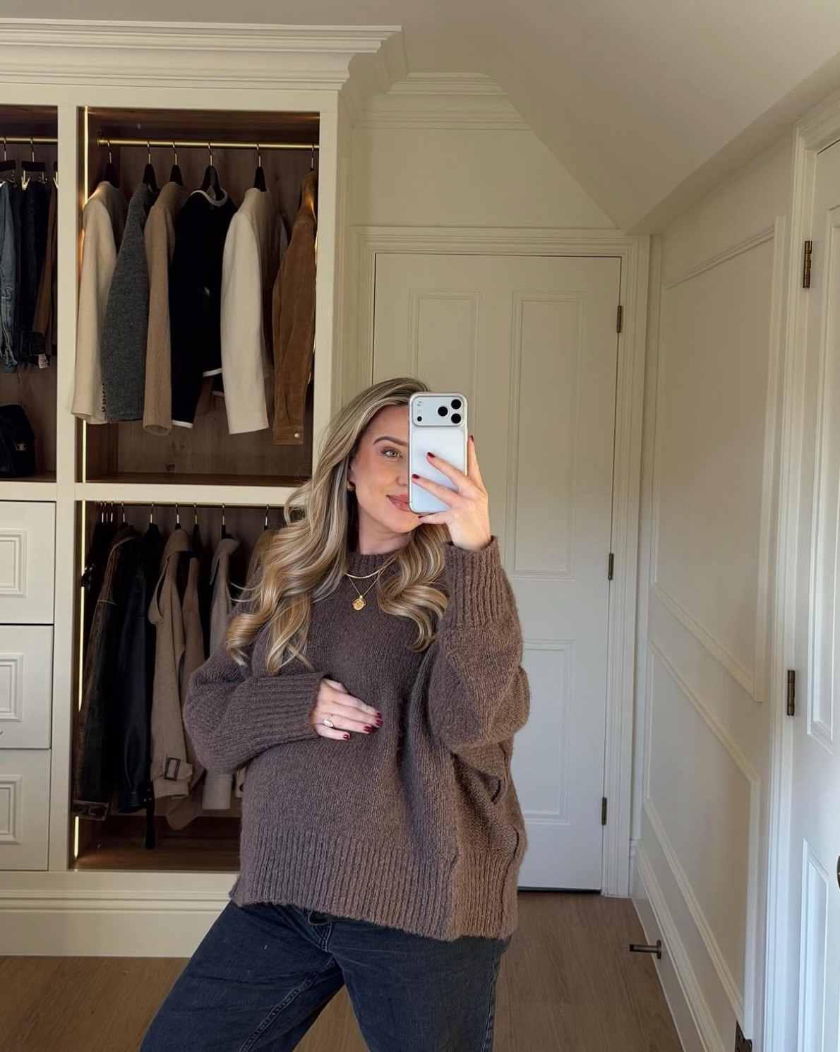 The cosiest jumper for winter, and the best maternity jeans I have been wearing non stop. Styled with Missoma gold pieces I’m loving right now, use my code FREYAK30 for up to 30% off

#LTKmaternity #LTKstyletip #LTKwinter