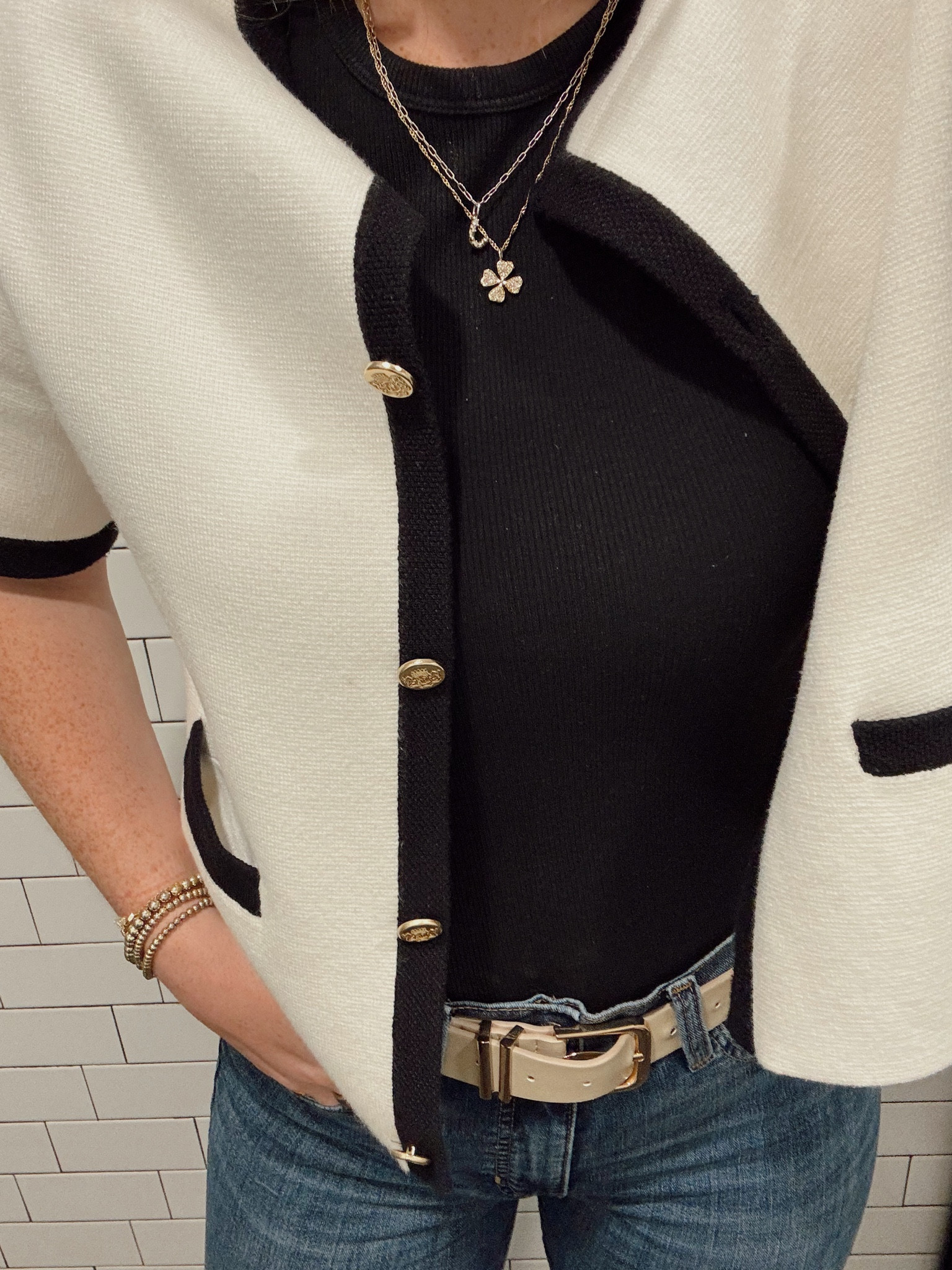 love this top so much and it will be on sale next week for the LTK Fall sale at Abercrombie!

#LTKFallSale #LTKFindsUnder50 #LTKWorkwear