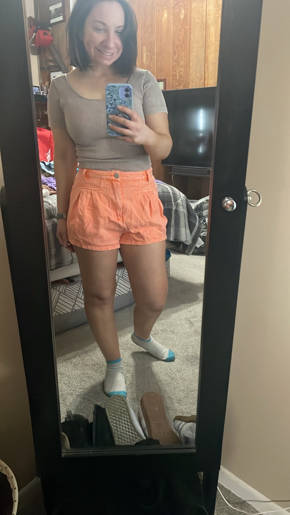 New poshmark listing or age shorts 

#LTKootd #LTKPetite #LTKSaleAlert