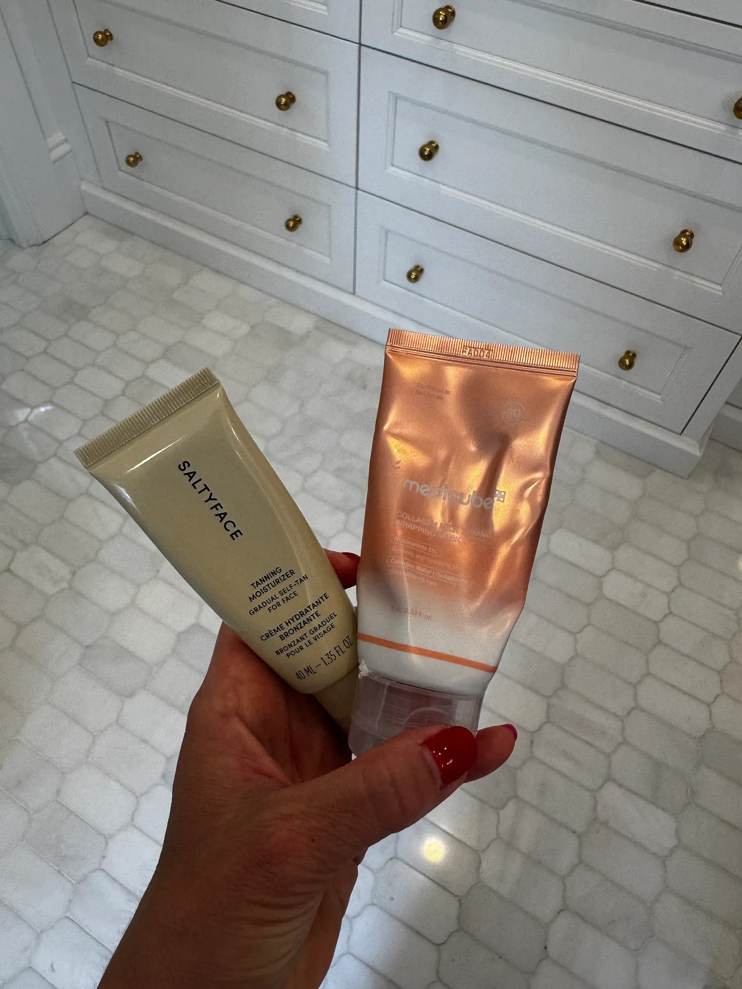 Three nights a week, this collagen mask and Salty Face lotion deliver the prettiest sun kissed glow without looking like self tanner. Use code ANNS10 to save 10%. ✨🤍☀️

#CollagenMask #SaltyFace #GlowingSkin #SkincareRoutine #HydratedSkin #SunKissedGlow #BeautyFavorites #NighttimeSkincare #HealthySkin #SelfCare

#LTKBeauty