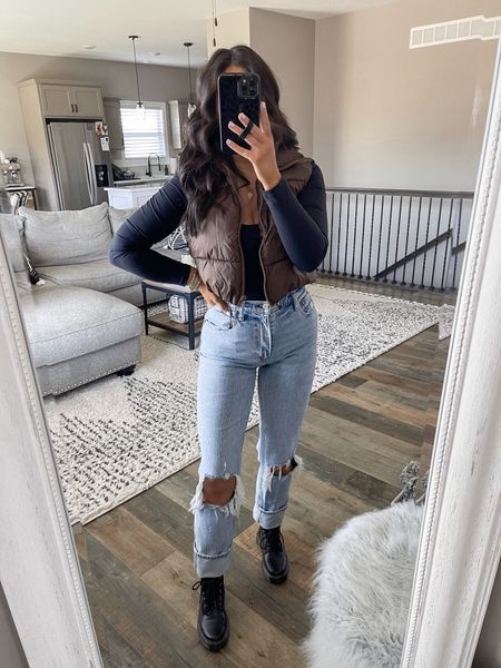 casual fall outfit inspo 🖤

straight leg jeans | straight leg denim | high waisted ripped jeans | high rise ripped jeans | doc martens outfit | black combat boots outfit | black bodysuit outfit | brown puffer vest outfit | cropped puffer vest outfit | everyday outfit inspo | fall fashion | fall outfits | fall outfit inspo 



#LTKstyletip #LTKshoecrush #LTKunder50