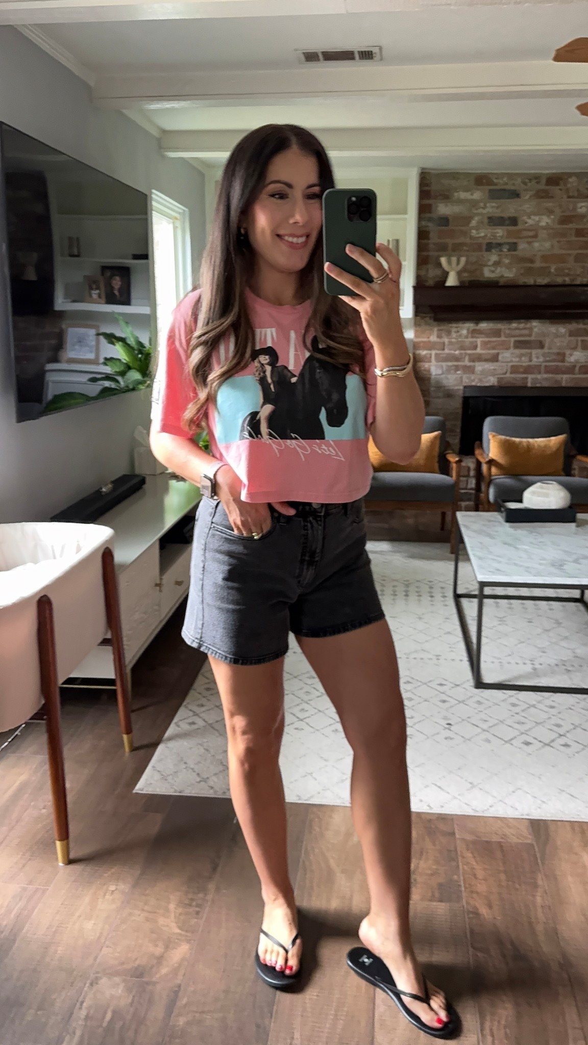 Cute and casual spring outfits 
Wearing medium in cropped shirt and size 8 in black denim shorts 

#LTKmomlife #LTKOver40 #LTKMidsize