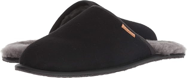 UGG Men's Scuff Leather Slipper | Amazon (US)