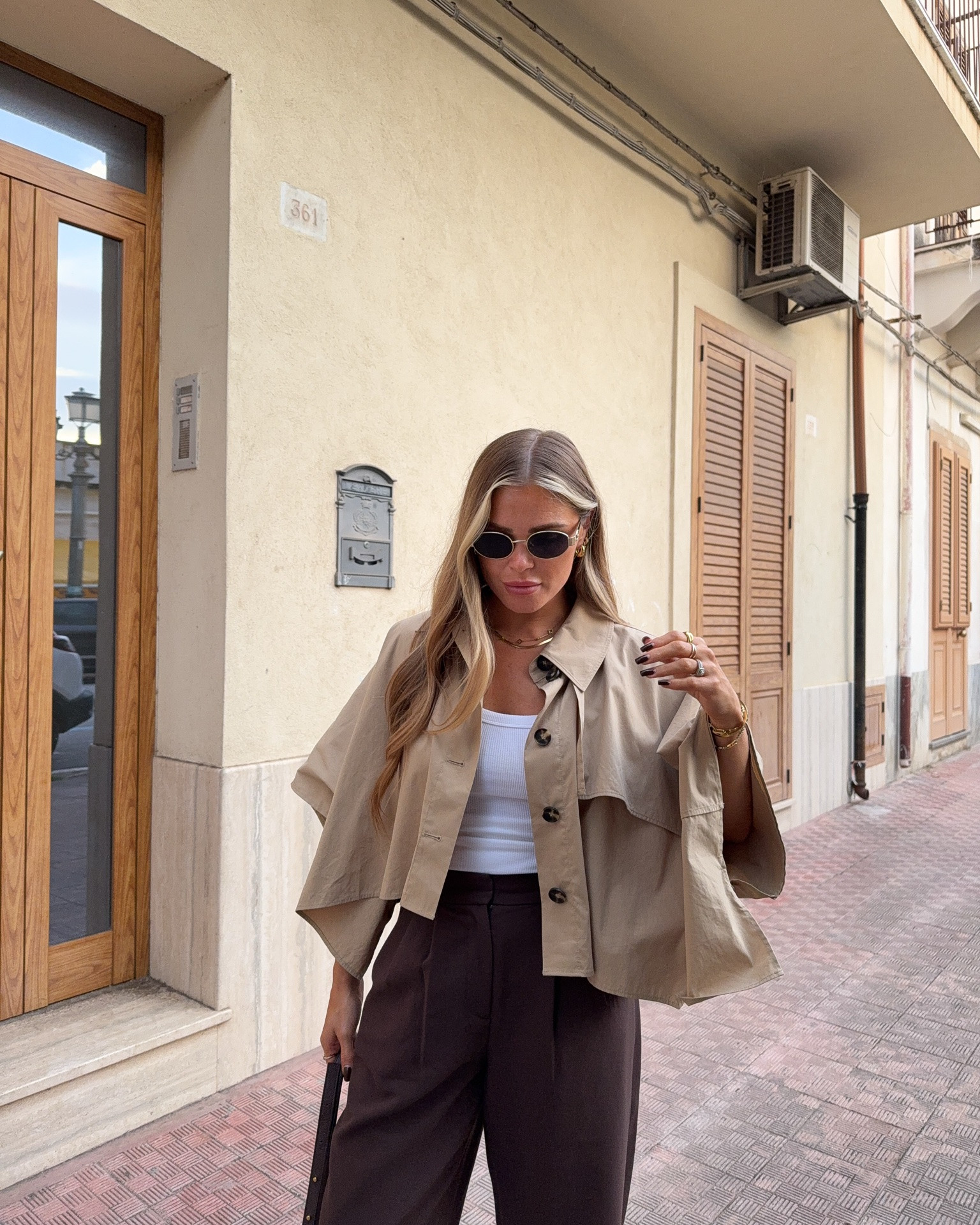 Spring neutrals 🤎 

Trench is from Cos a few years ago xx

#LTKspring #LTKuk #LTKsummer