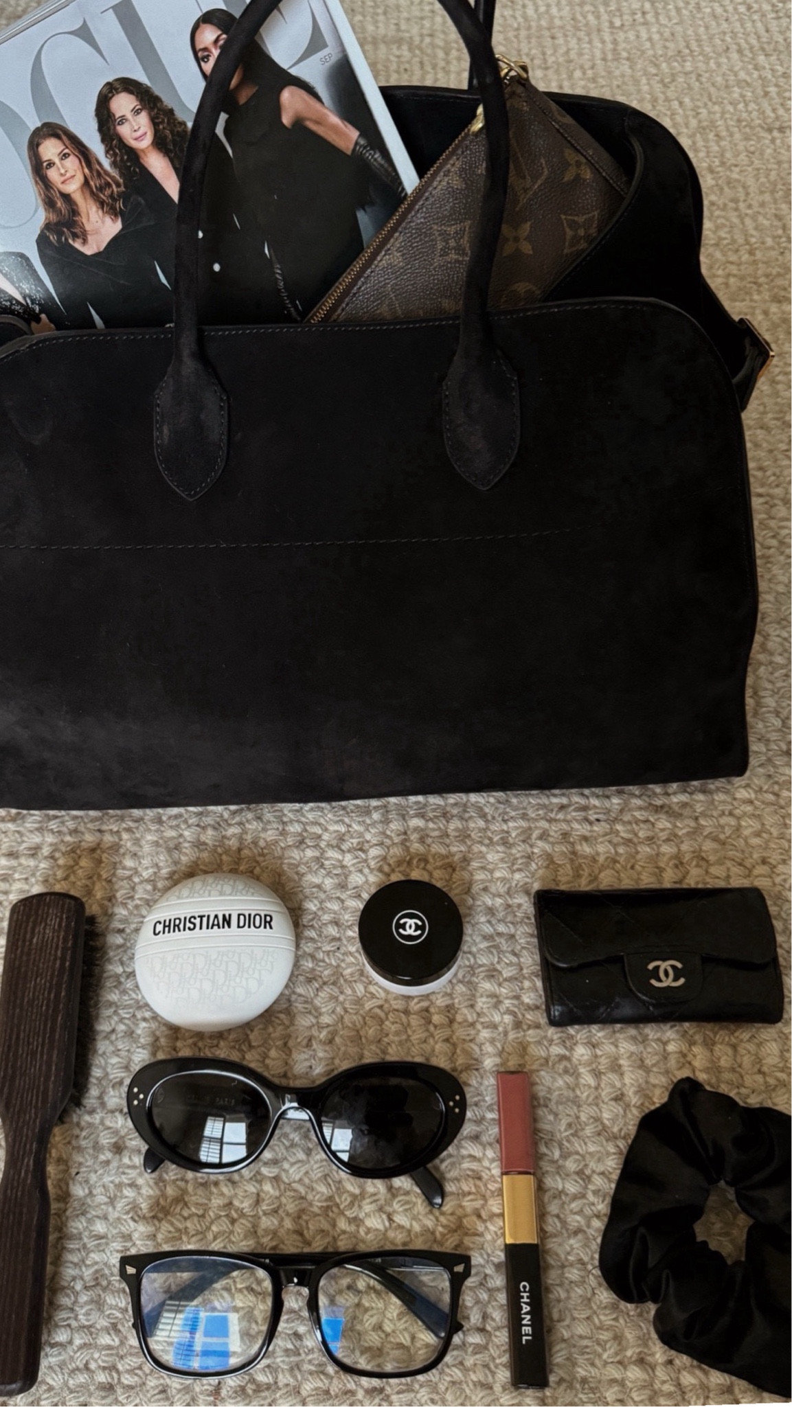 What is in my bag? 
The Row Margaux 15 suede bag.
An amazing bag, I found some preloved The Row Margaux different sizes. These are coming from an eBay Japanese seller that I have been buying from for years, on top of that they are offering “authenticity guaranteed “ which me and that your item will verified by eBay to confirm authenticity. ❤️
Check them out. 
.


#LTKitbag #LTKstyletip

#LTKFindsUnder100 #LTKStyleTip #LTKBeauty