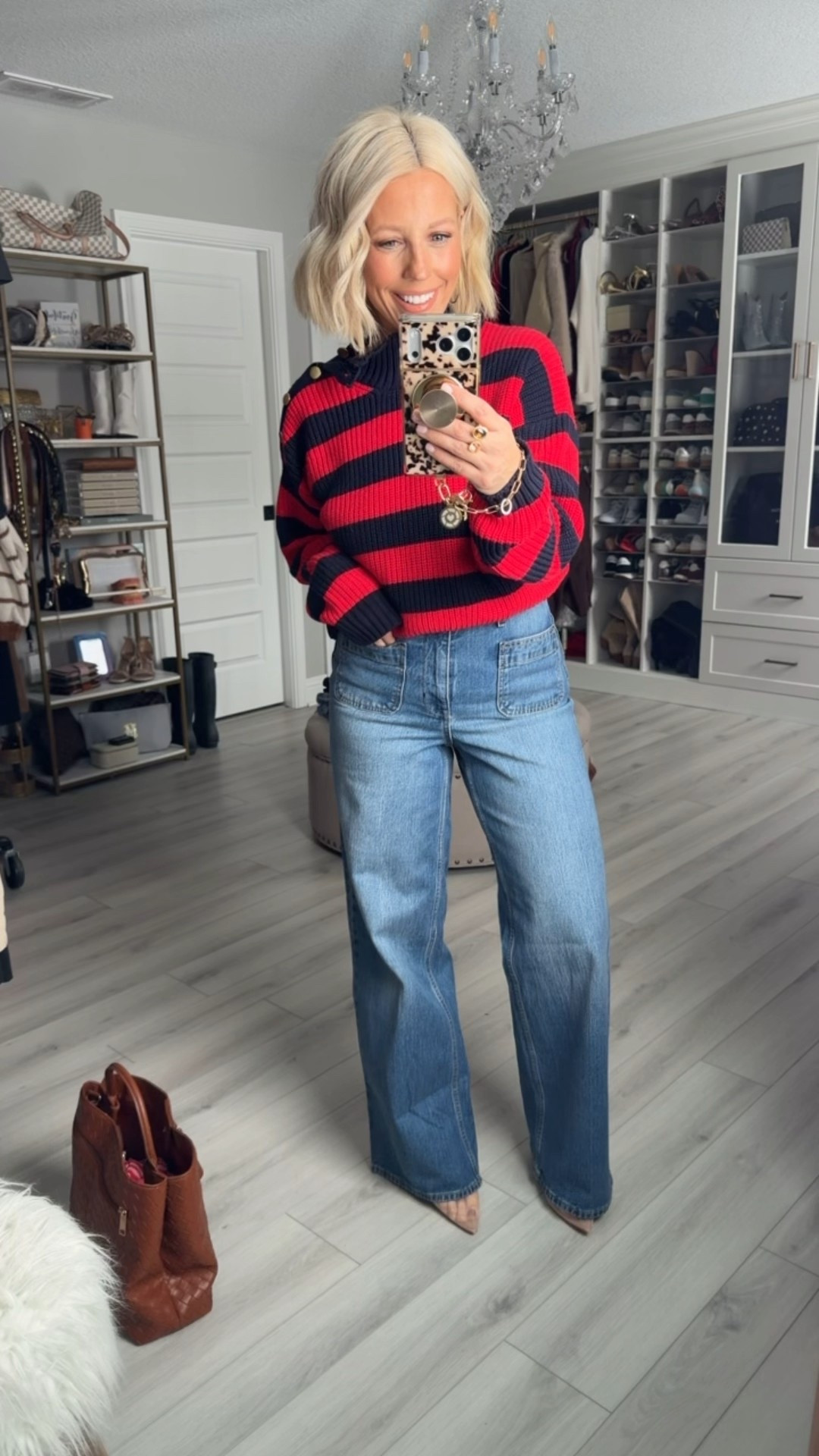 If you love affordable fashion, Walmart style finds, and designer-inspired outfits, this is for YOU. From the tailored fit to the elevated details, this chic outfit proves you don’t have to spend department store prices to look polished and put together. 🙌

Perfect for workwear outfits, date night looks, or an everyday classy style moment. Saving money never looked so good!
⬇️⬇️⬇️
Sweater medium
Jeans size 4
Heels sized up 1/2 size




#LTKOver40 #LTKSaleAlert #LTKWorkwear