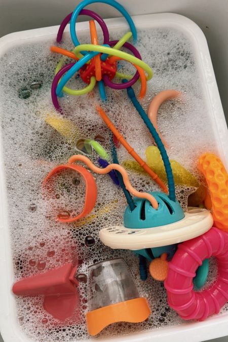 Toy wash day🤍🧼🫧

#LTKBaby