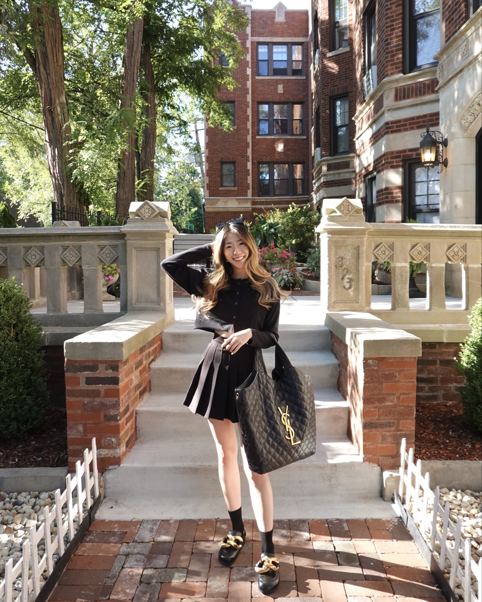 This cropped top is sold out in black but white is still available! 

#LTKStyleTip #LTKFallSale #LTKShoeCrush