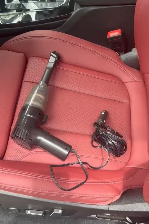 Algunas herramientas para limpiar tu carro fácil y rapido

#LTKFamily