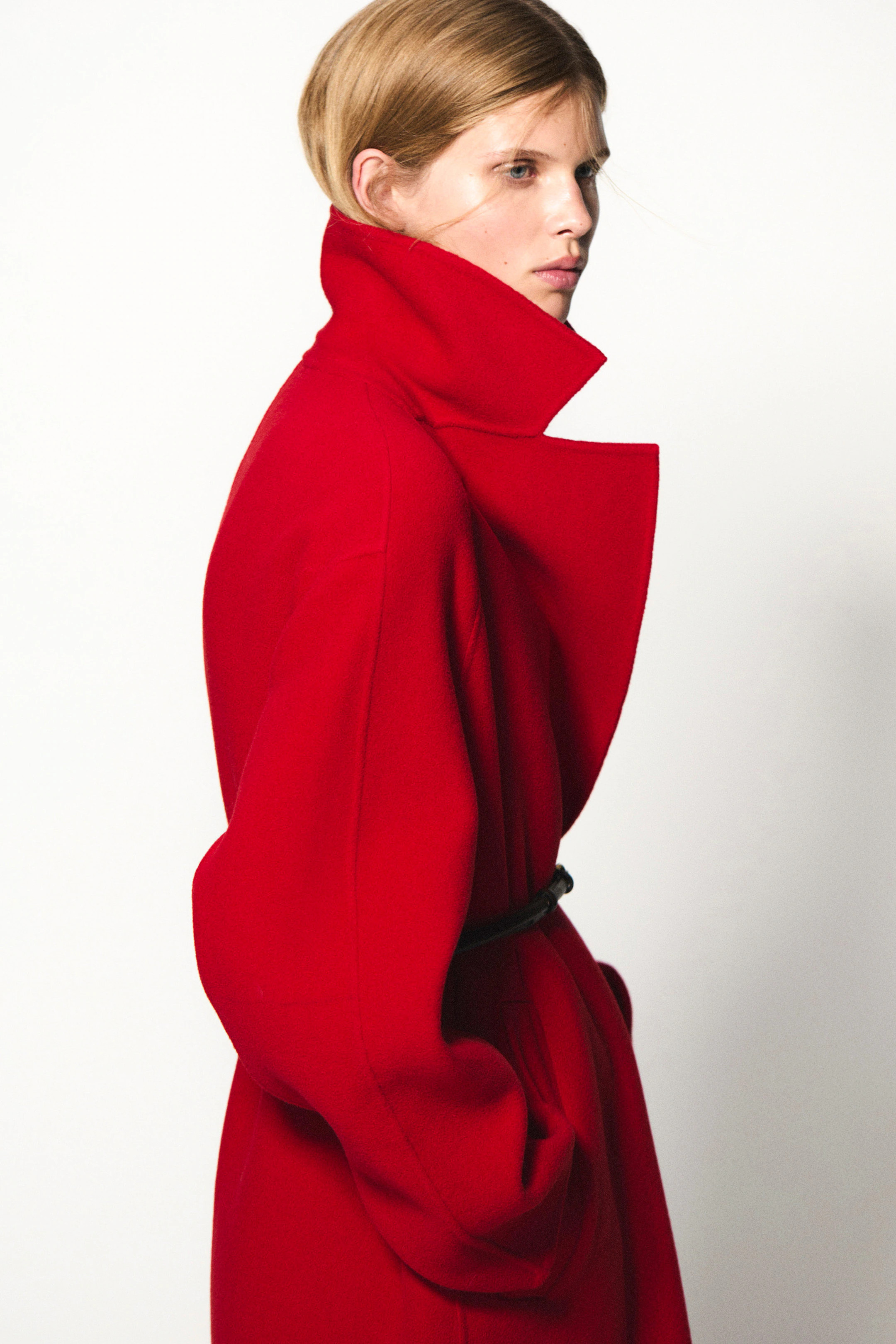 OVERSIZED DOUBLE-BREASTED WOOL COAT - RED | COS GB | COS UK