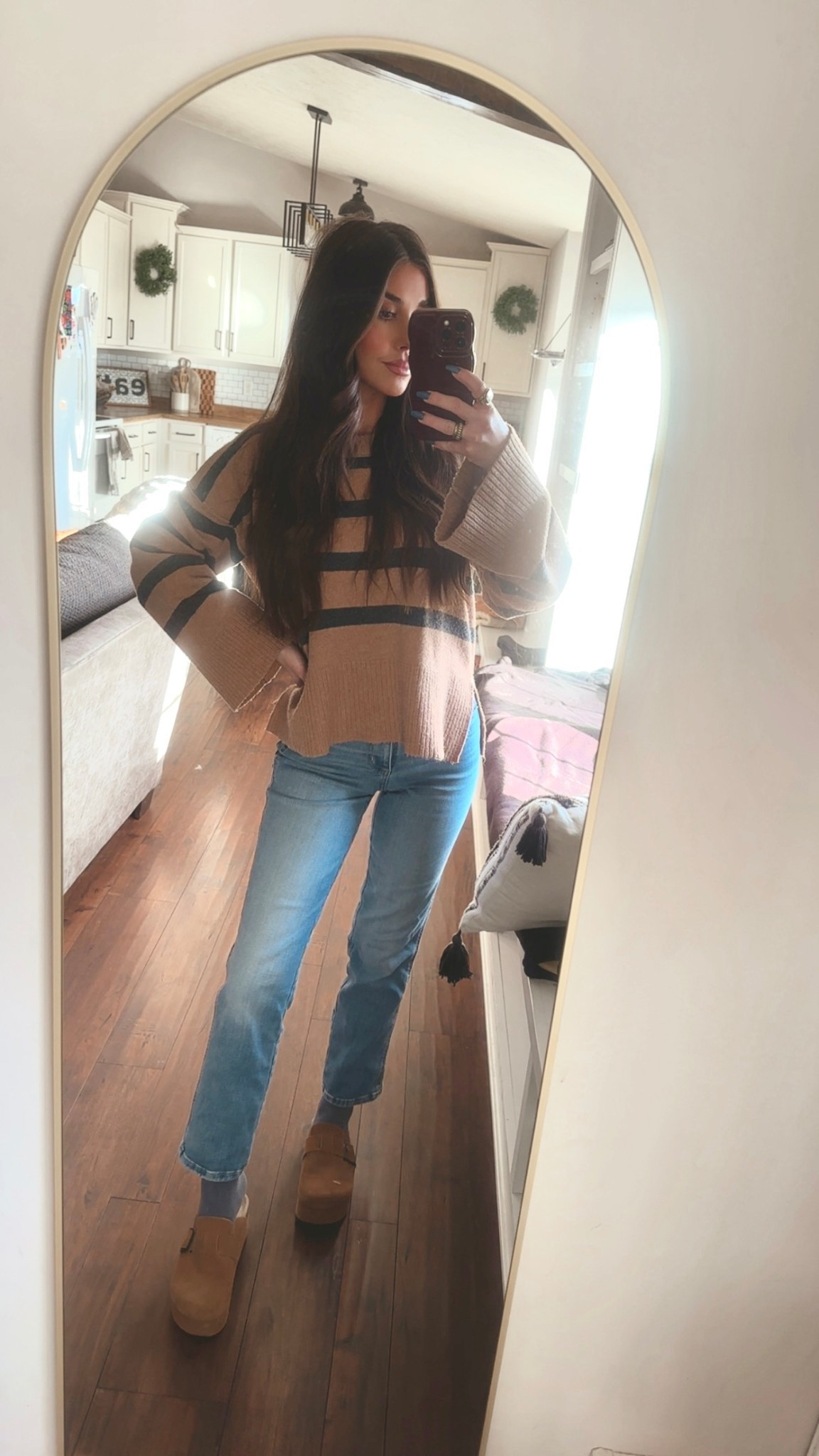 Comfy cozy Monday ☕️

#LTKdayinmylife #LTKHoliday #LTKootd