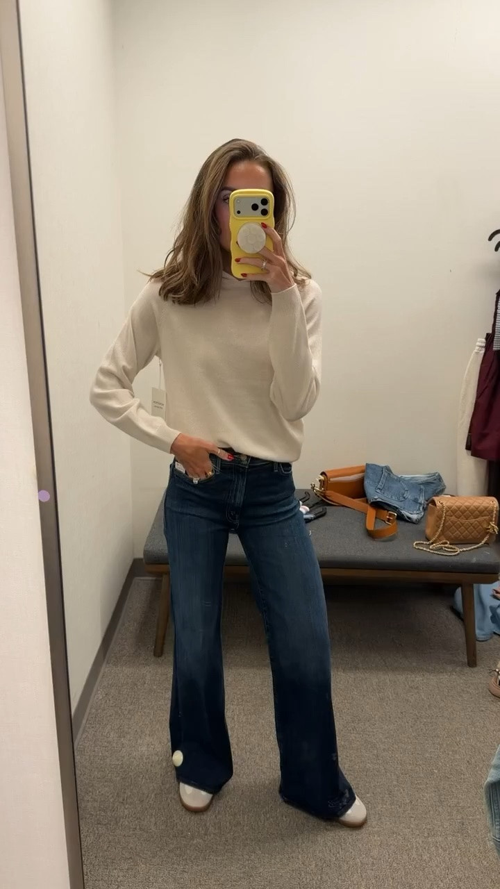 The cashmere hoodie I didn’t know I needed 😍 beyond obsessed + love how versatile it is!