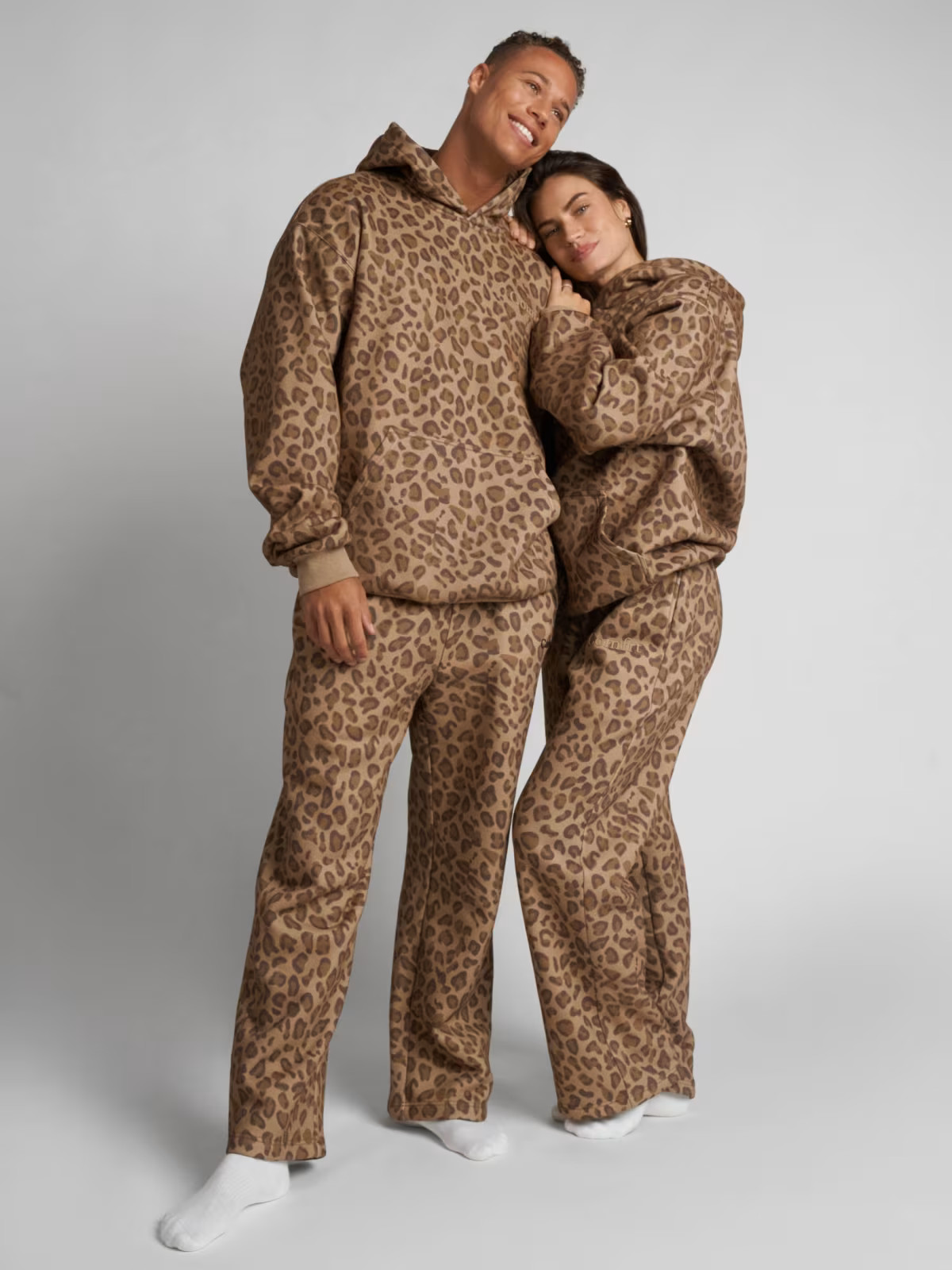 Minimalist Hoodie | Comfrt