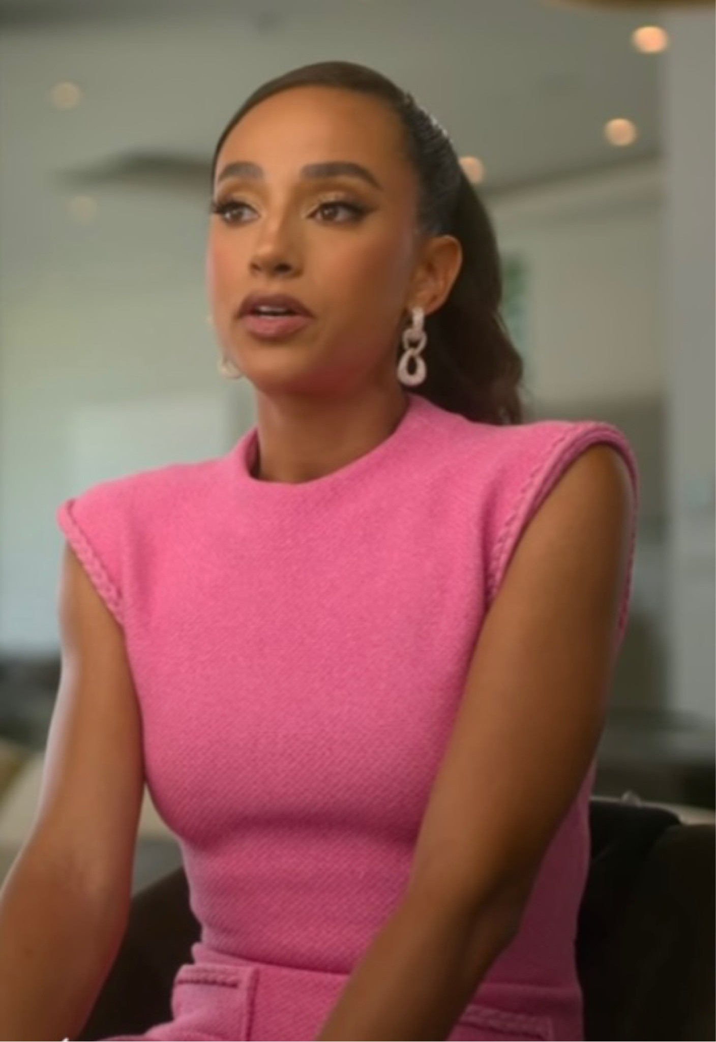Buying Beverly Hills Season 2 Confessional Looks.

Tyler’s pink mini dress is perfect for spring and summer.  This would make a great bridal shower, baby shower or brunch outfit

 