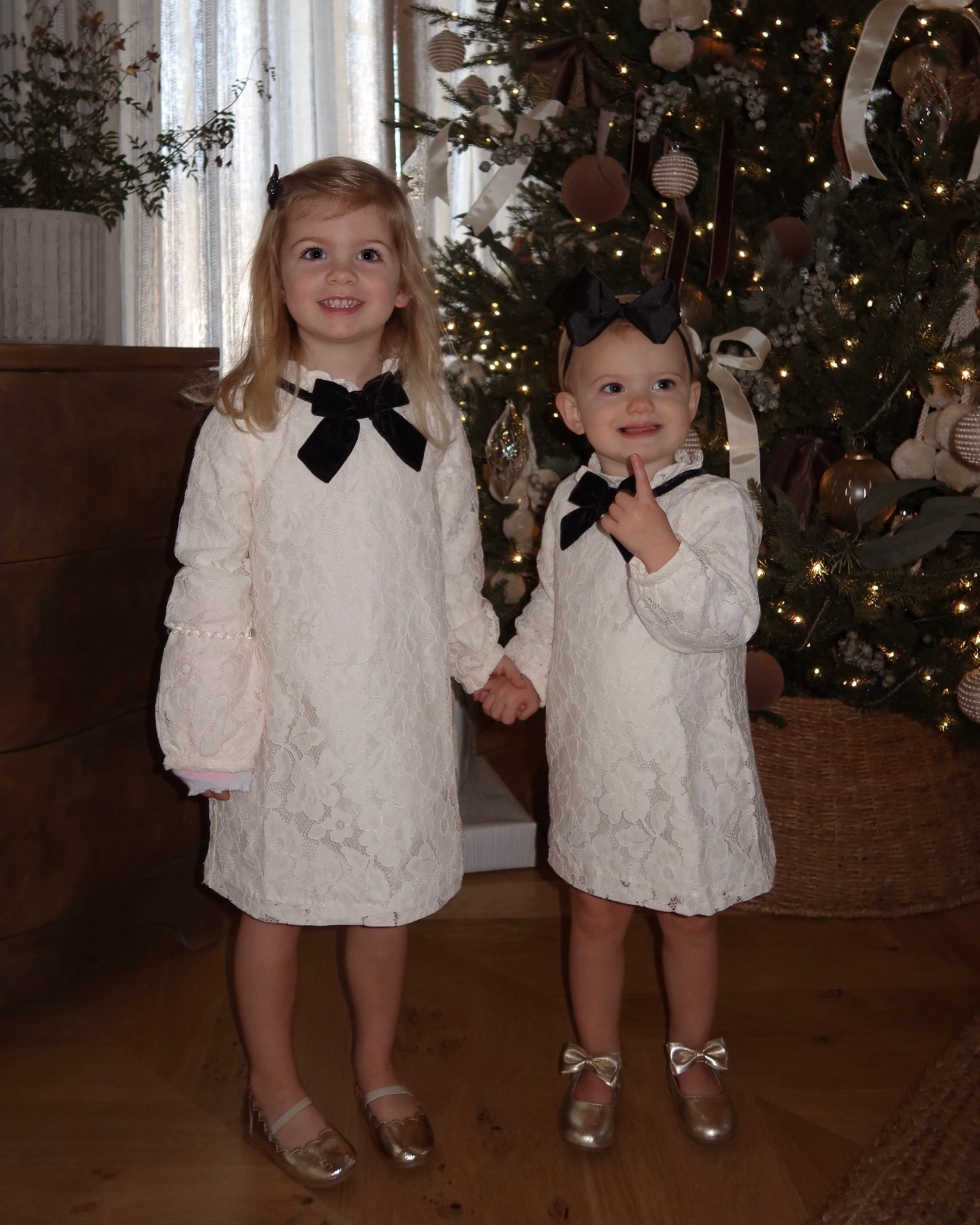 Family Christmas photos ✨ The girls dresses are on sale!!

Black velvet mini dress, holiday party outfits, black dress, black velvet bow with pearls, family photography, kids holiday outfit, kids holiday dress, little girl dress

#LTKParties #LTKFamily #LTKHoliday

#LTKHoliday #LTKFamily #LTKBaby